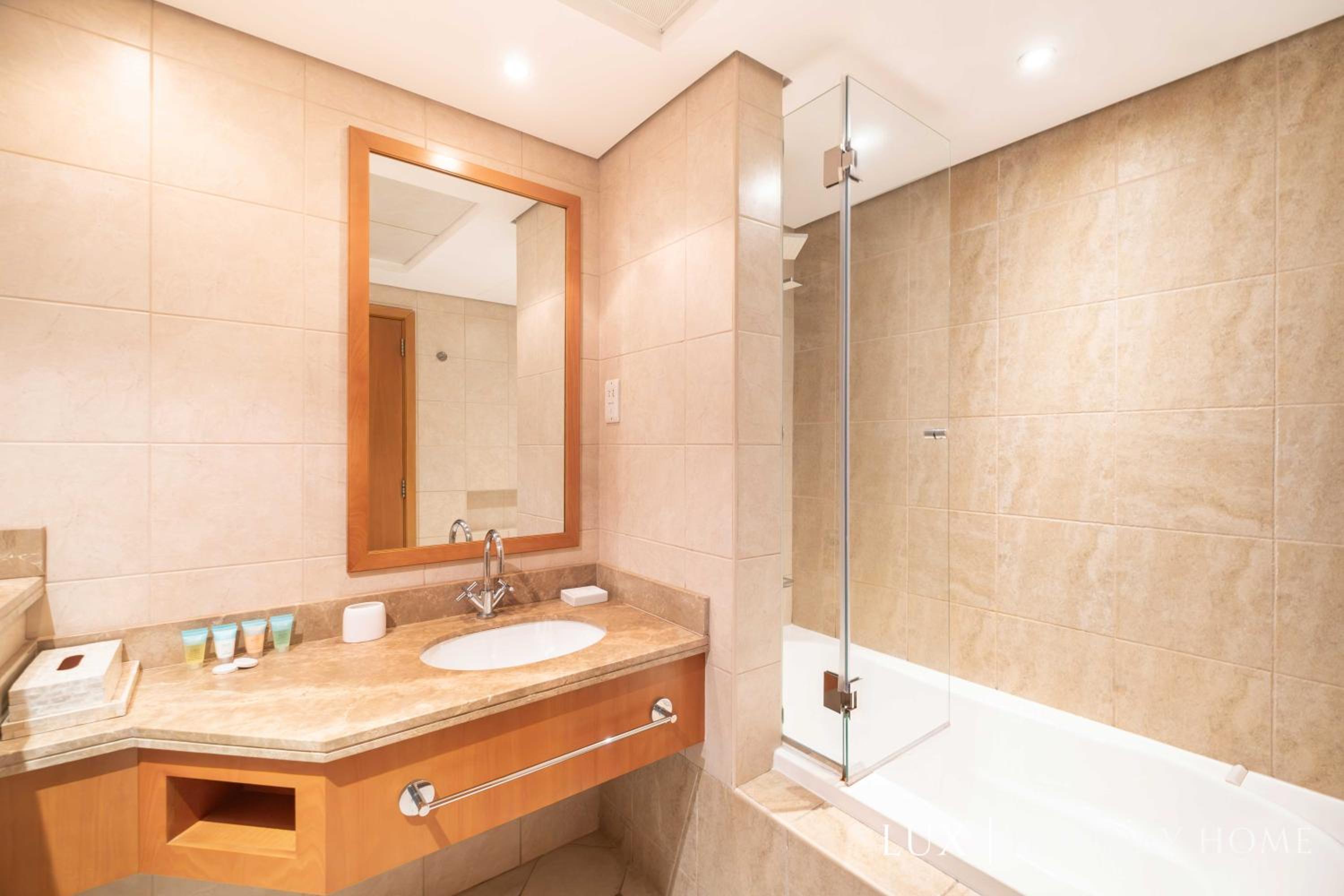 LUX - The Luxury Sunny JBR Beach Views