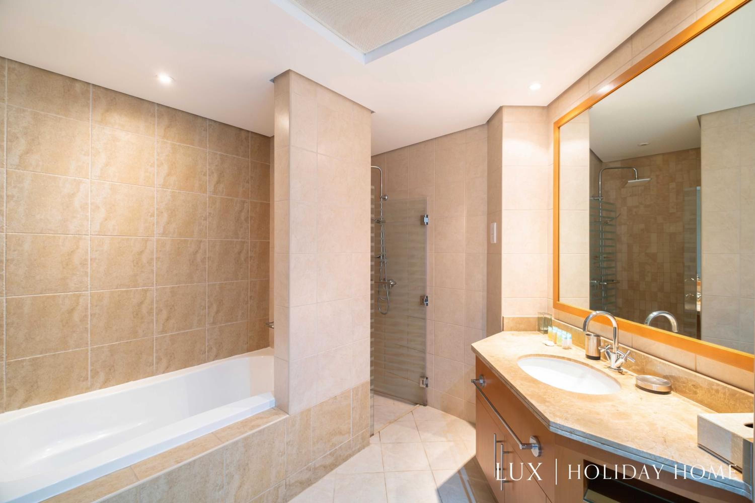 LUX - The Luxury Sunny JBR Beach Views