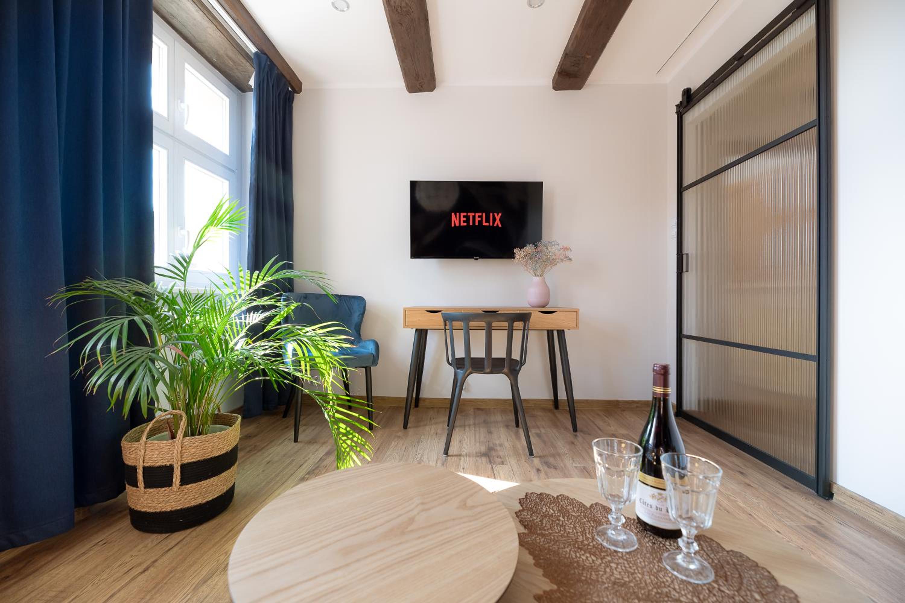AtHome ToruĆ Apartamenty