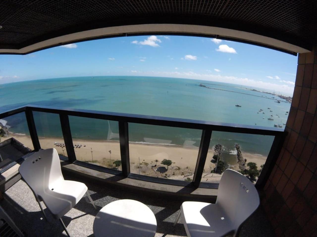 Flat vista espetacular do mar, perto da feirinha view 4