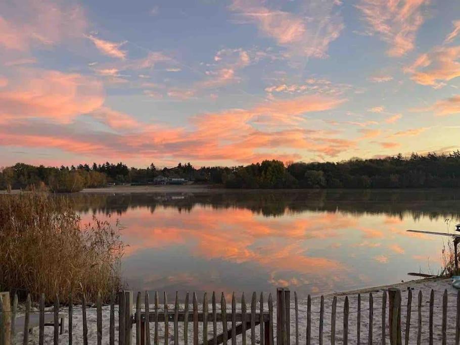 Heerlijke strandvilla met sauna view 5