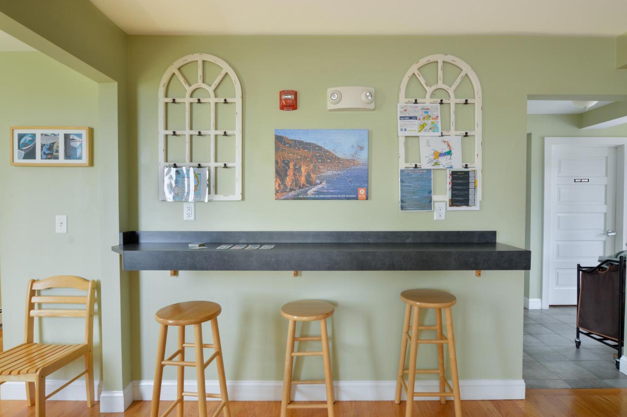 HI - Hyannis Hostel