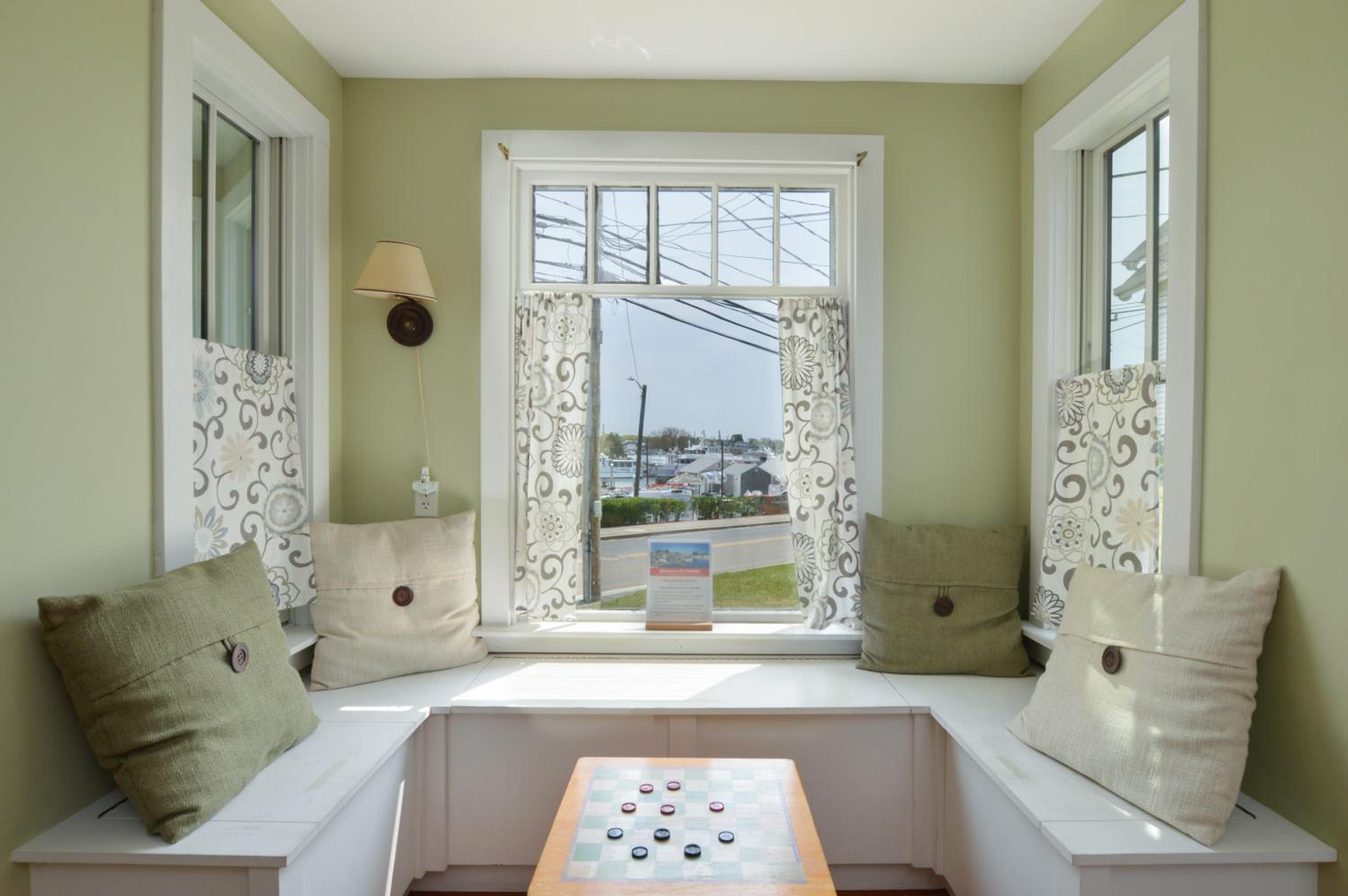 HI - Hyannis Hostel