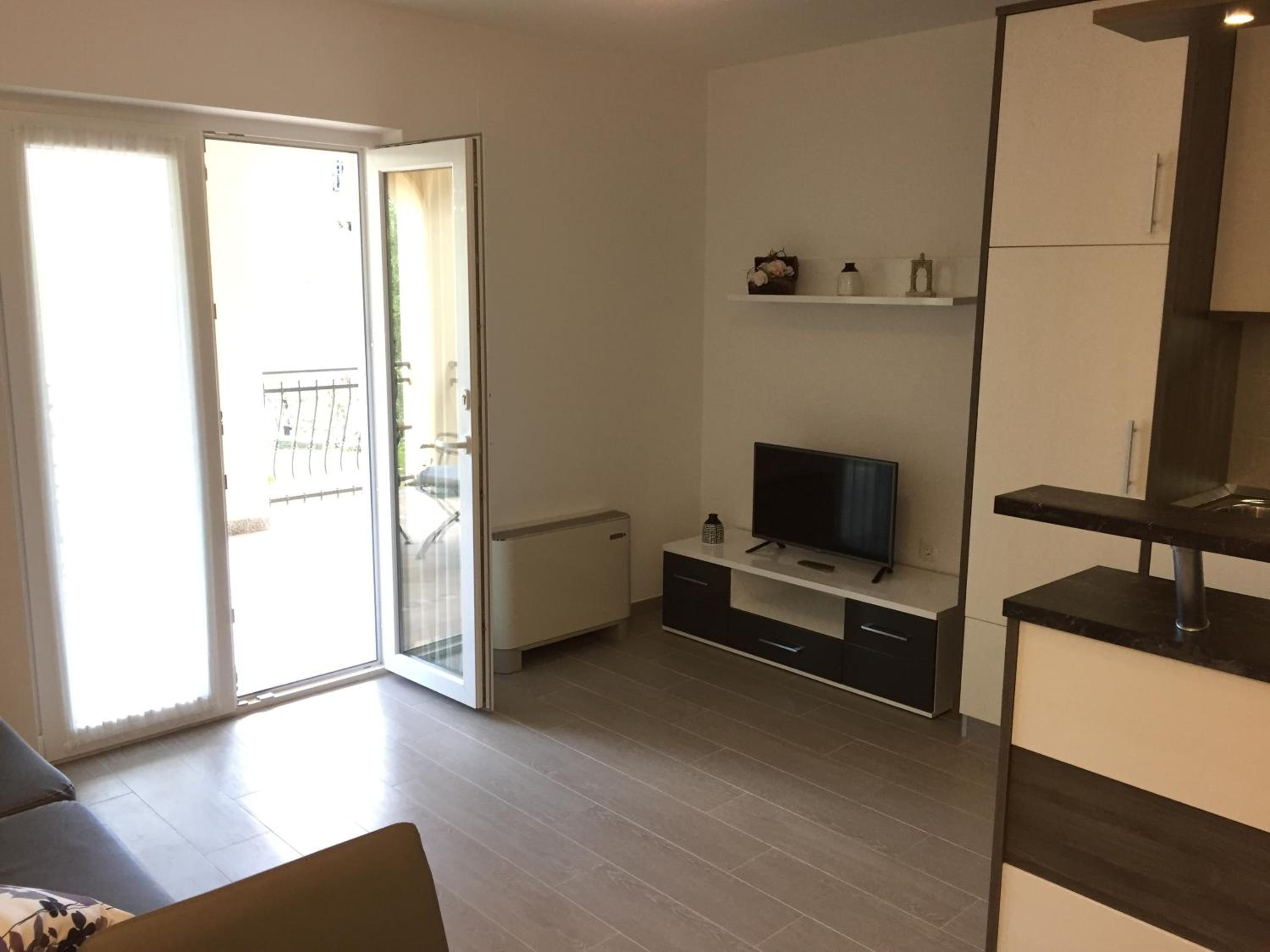 Apartments Sanbrandin