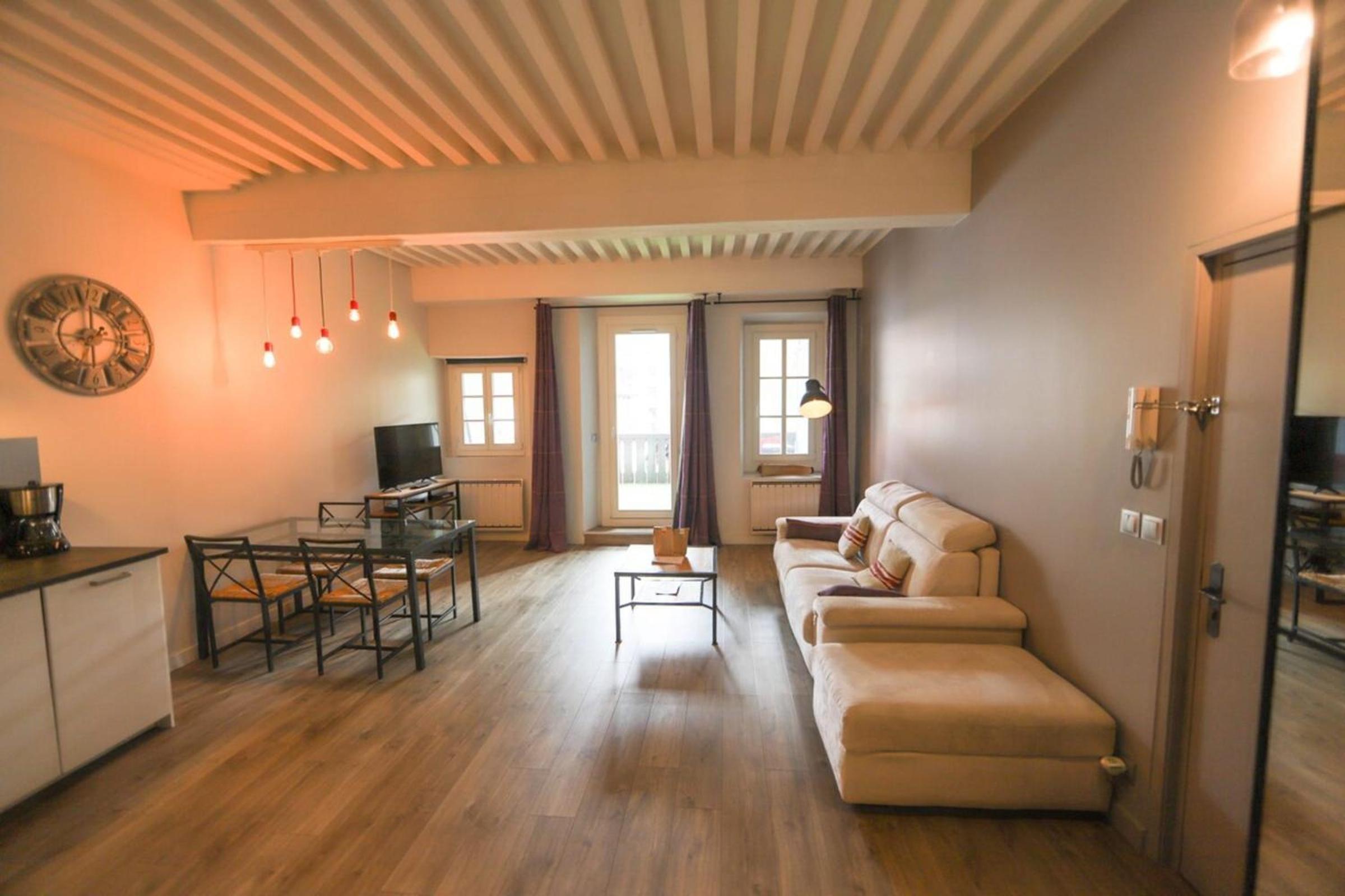 55 m2 Apart with big terrace in Annecy downtown — photo 12