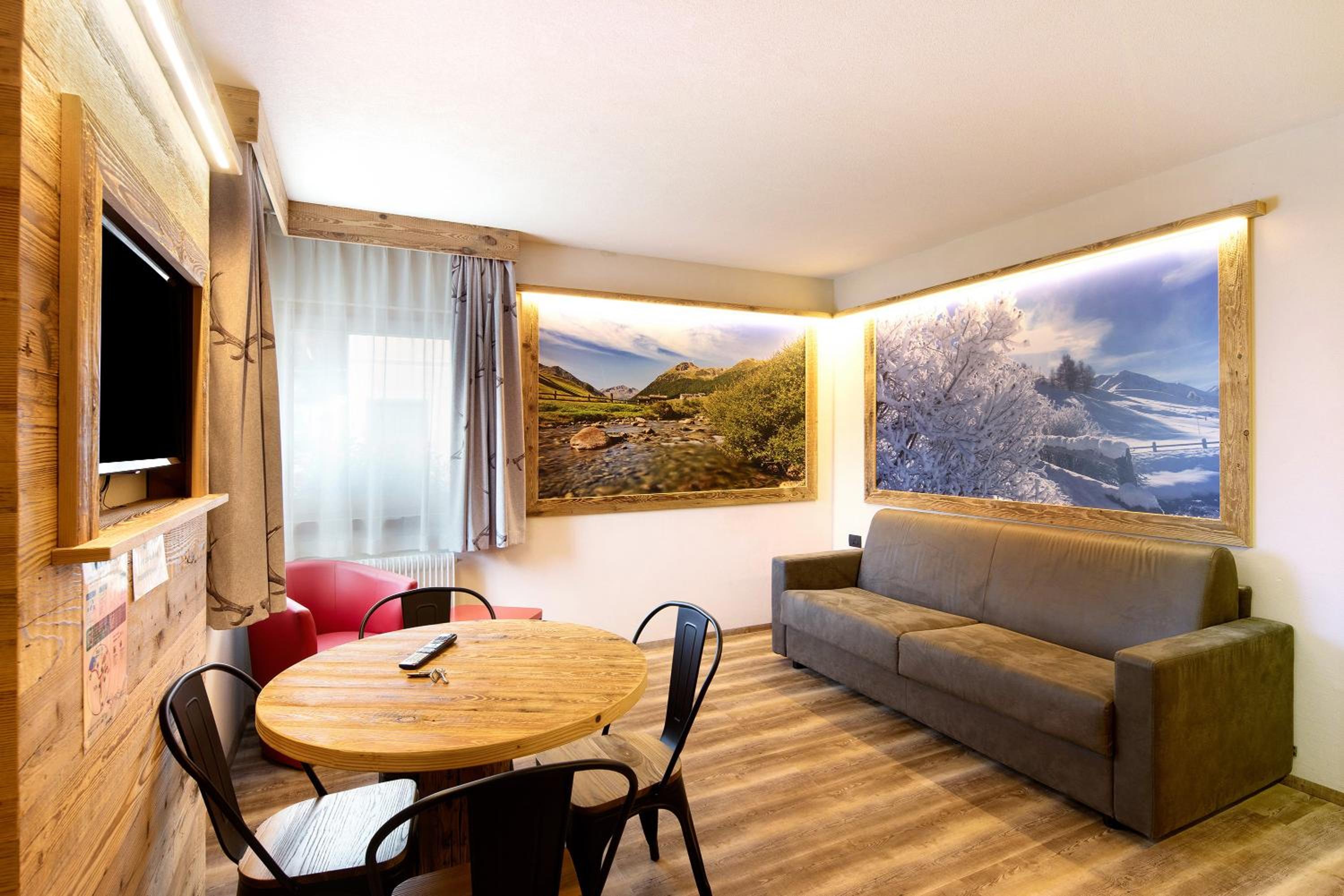 Chalet Leur Gusja Golp Bilocale view 2