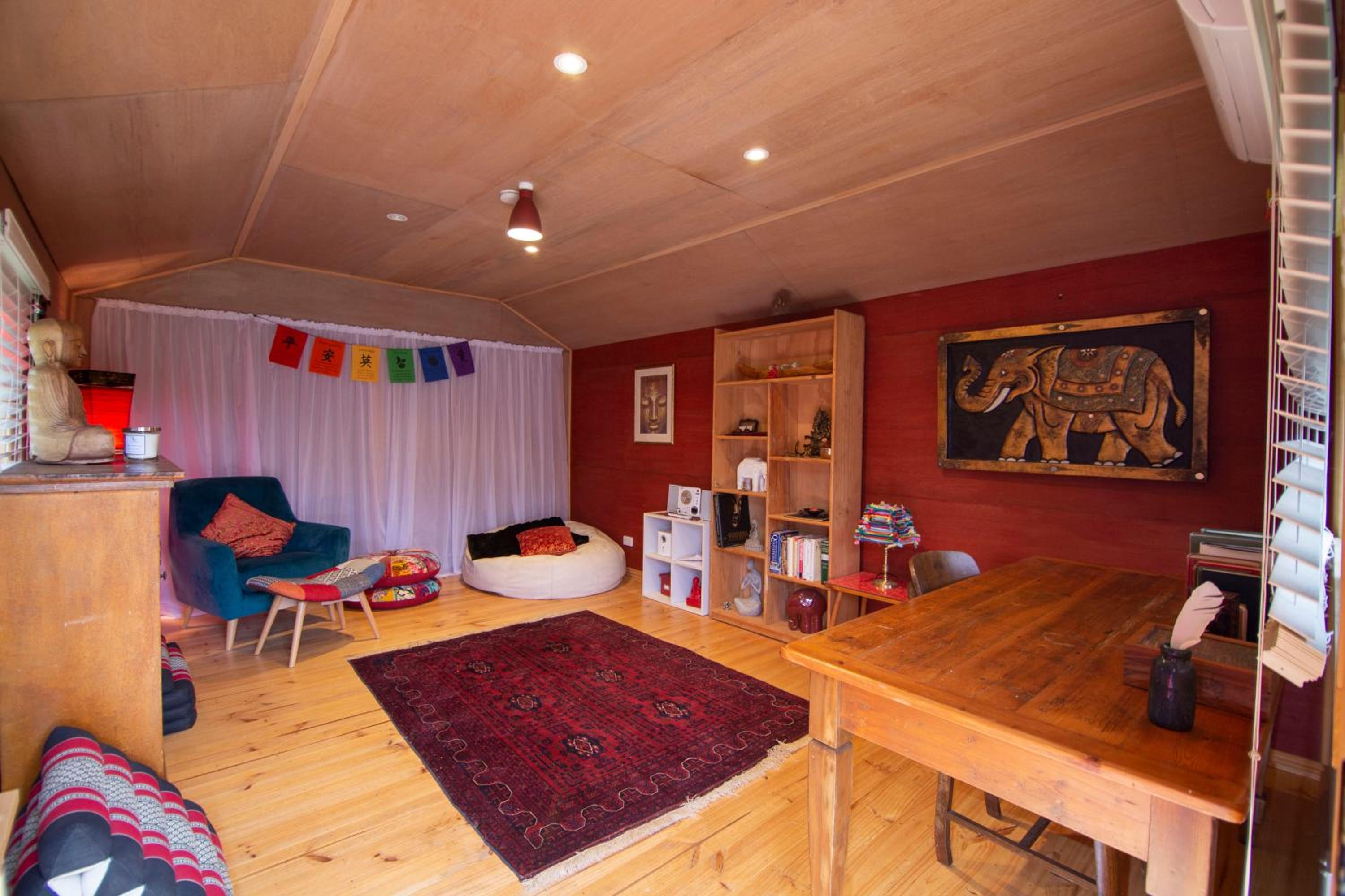 Artisan Retreat