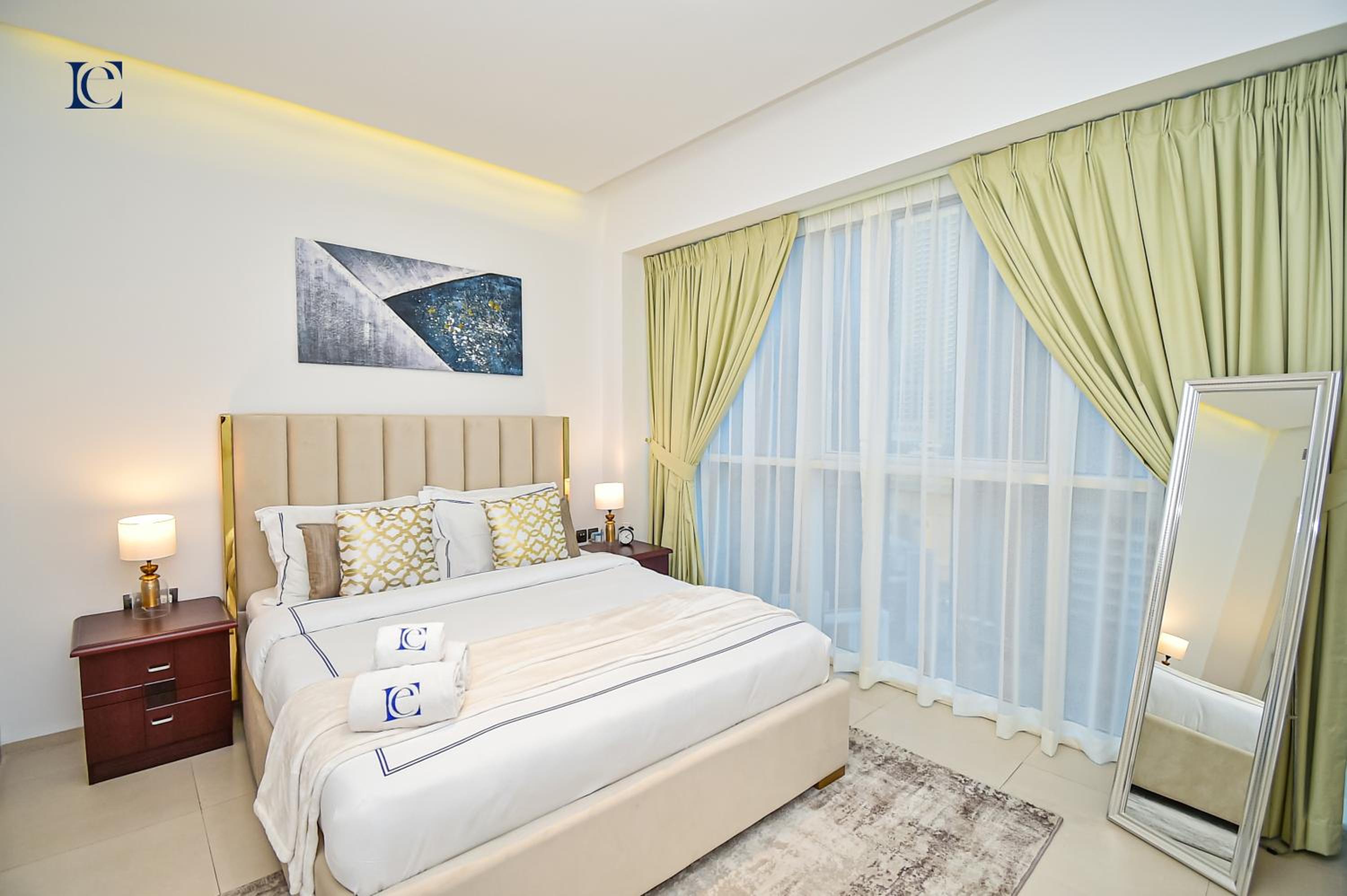 Spacious 1Bed Apt with a huge Balcony in Dubai Marina - VST