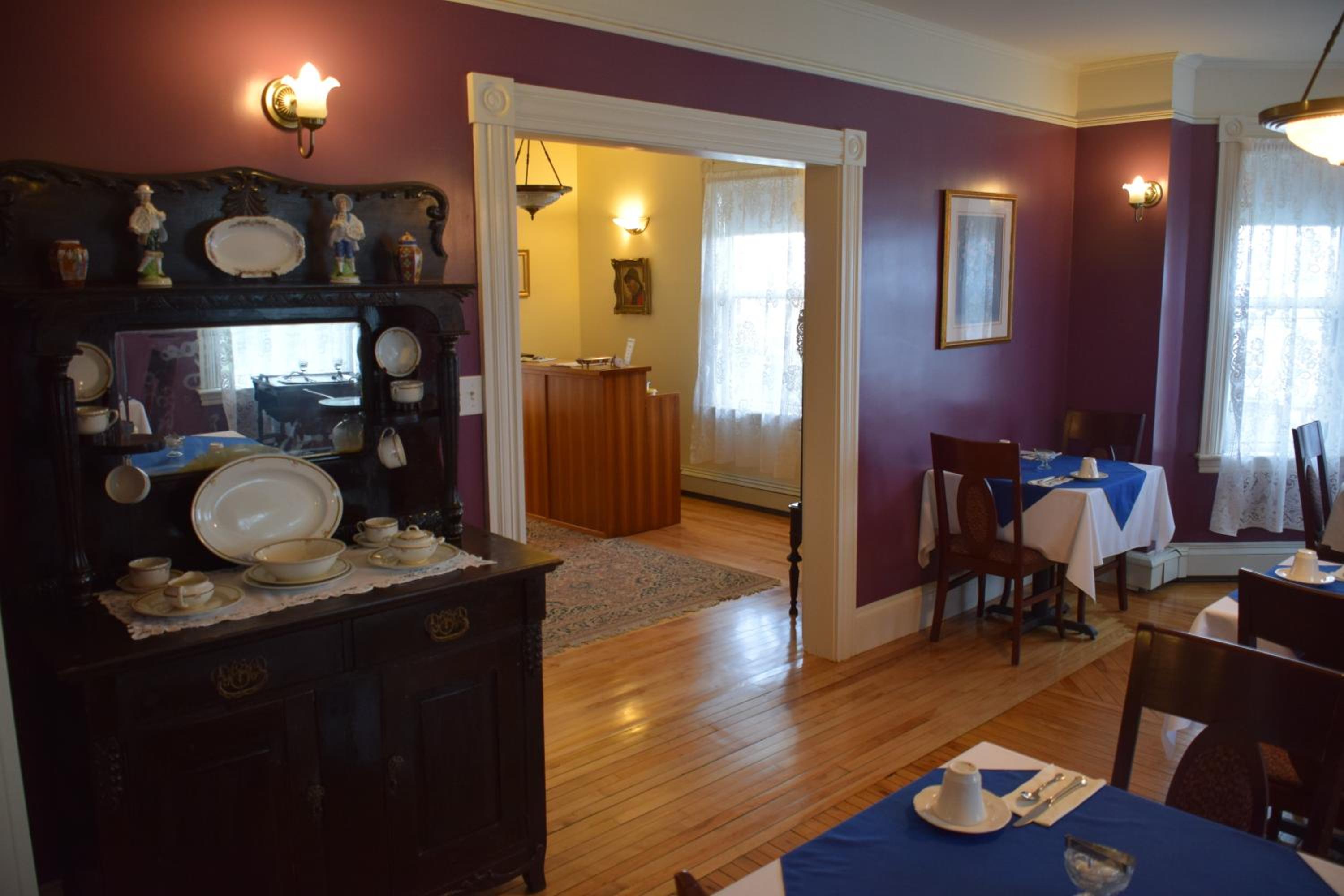 Hillcrest Hall Country Inn, Foto 19