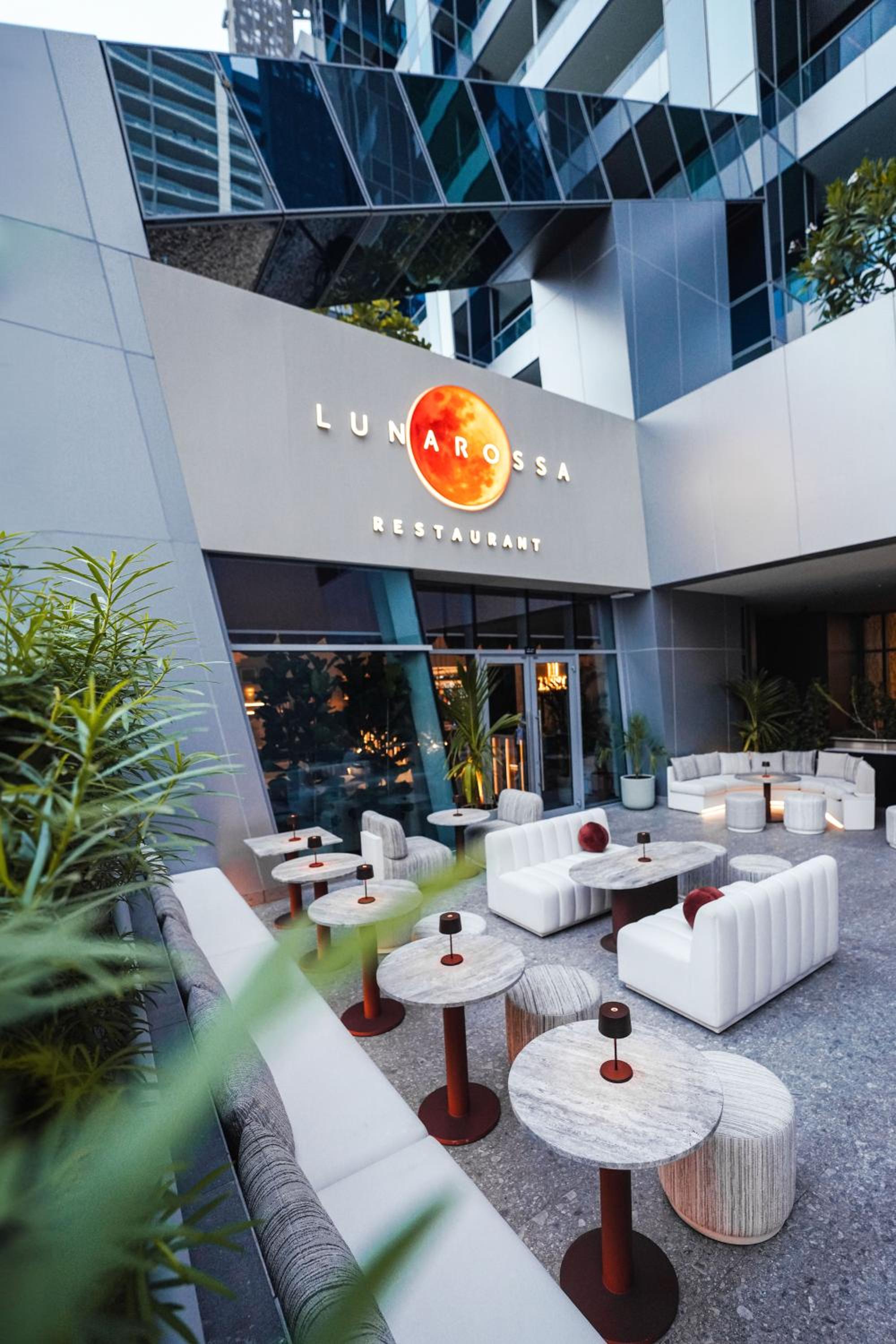 Lusso Hometels J One Business Bay — 25