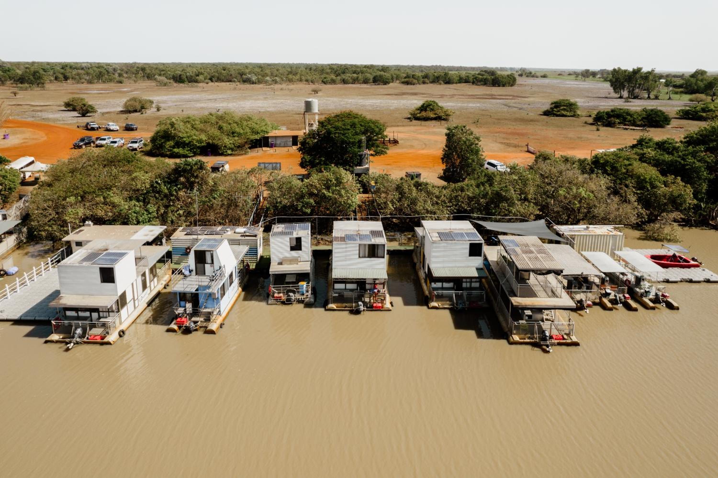 Corroboree Houseboats