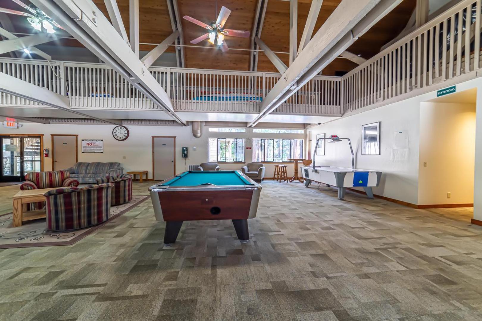 #520-Charming Studio in the Heart of Mammoth view 3