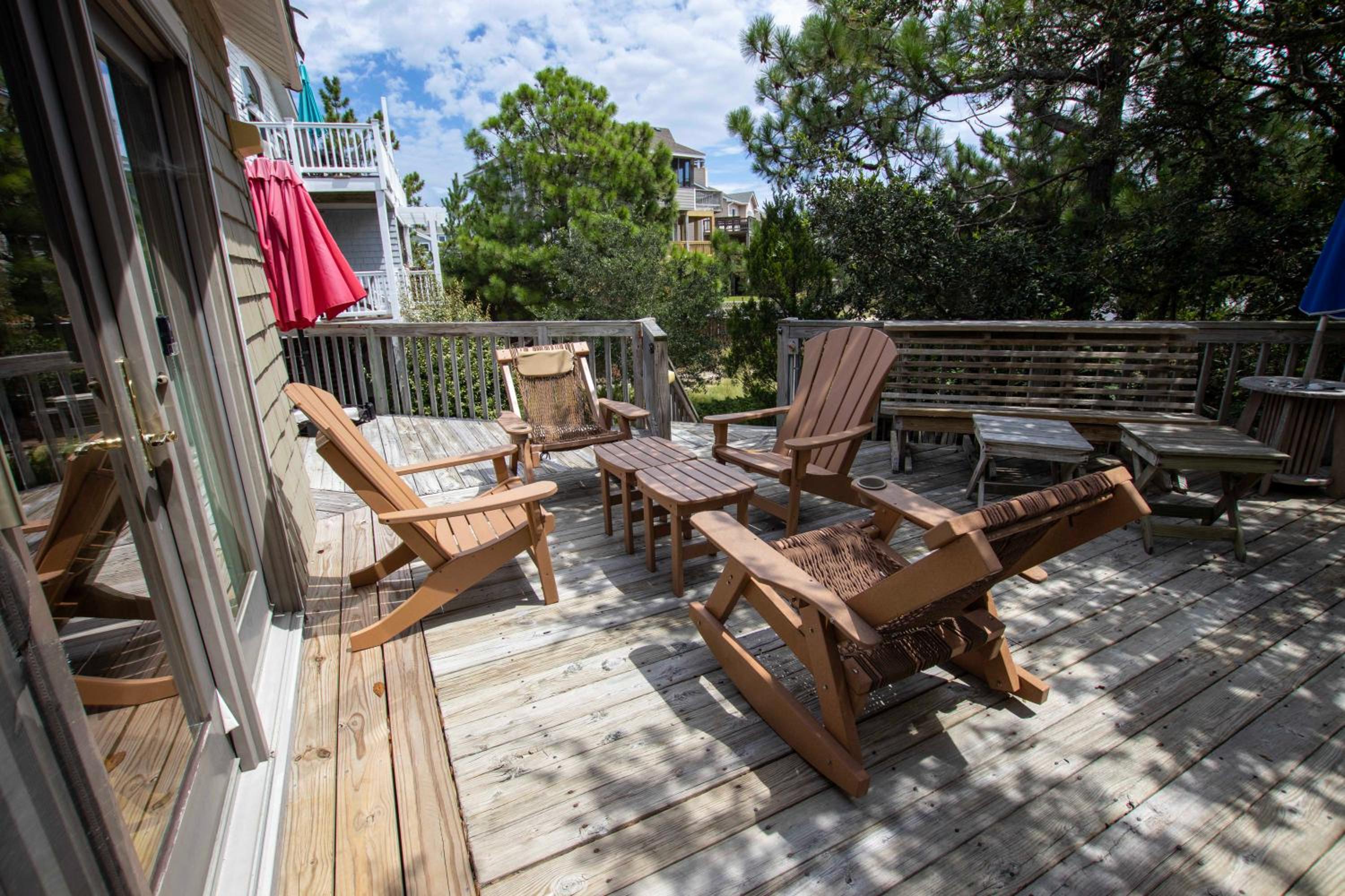 137, Sandpiper- Oceanside, Hot Tub, Close to Beach and Community Amenities!