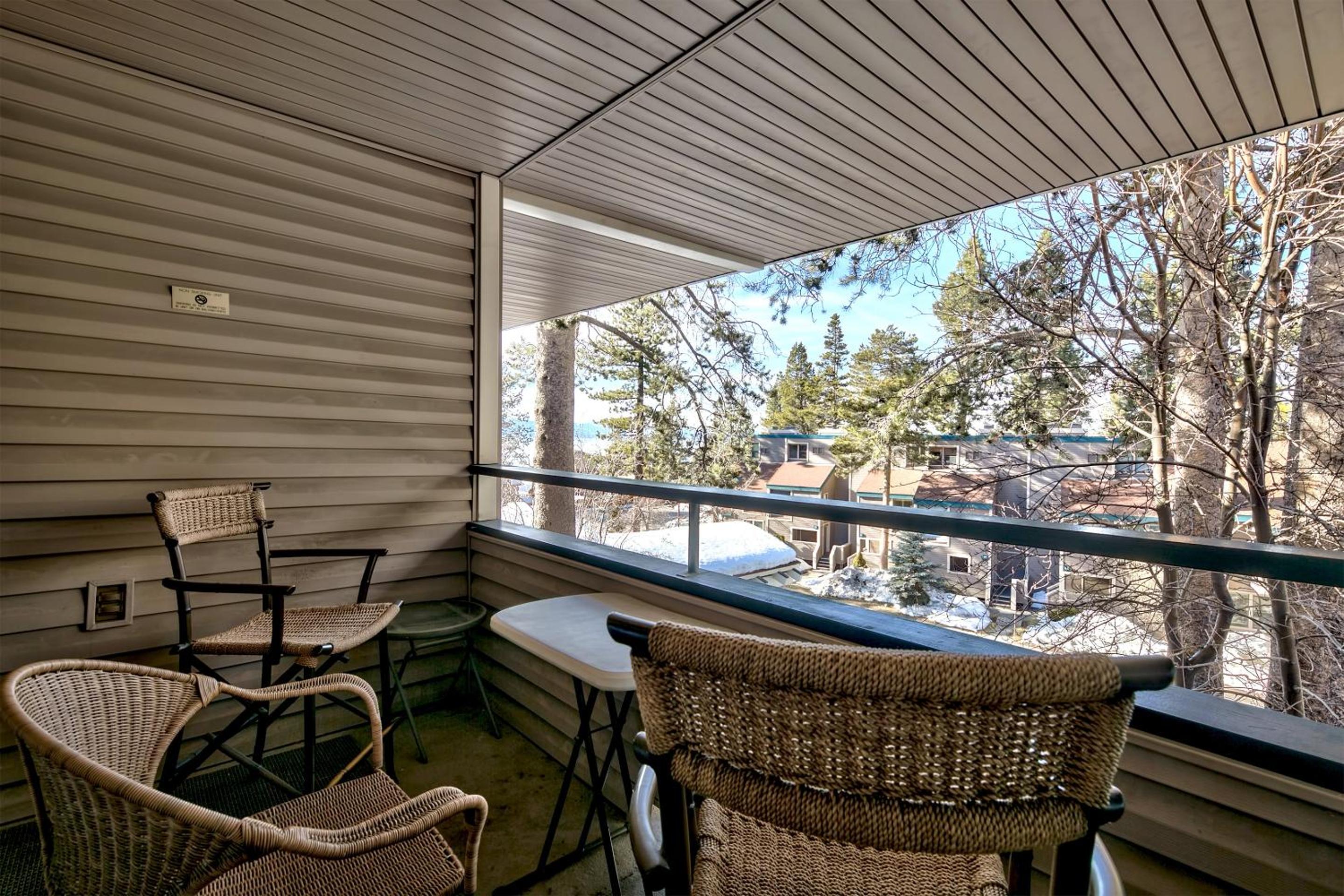 Balcony & Terrace