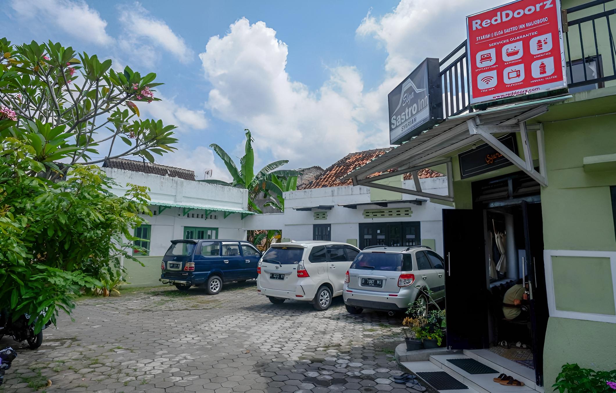 RedDoorz Syariah At Elga Sastro Inn Malioboro