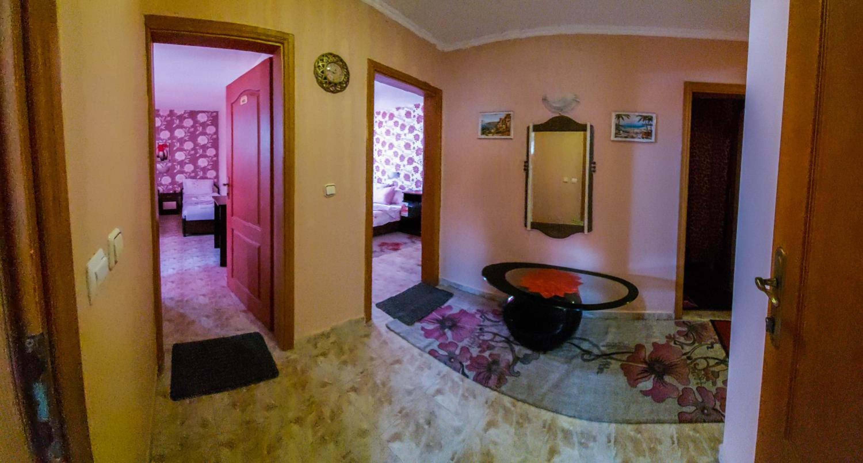 Violeta 7 Guest House
