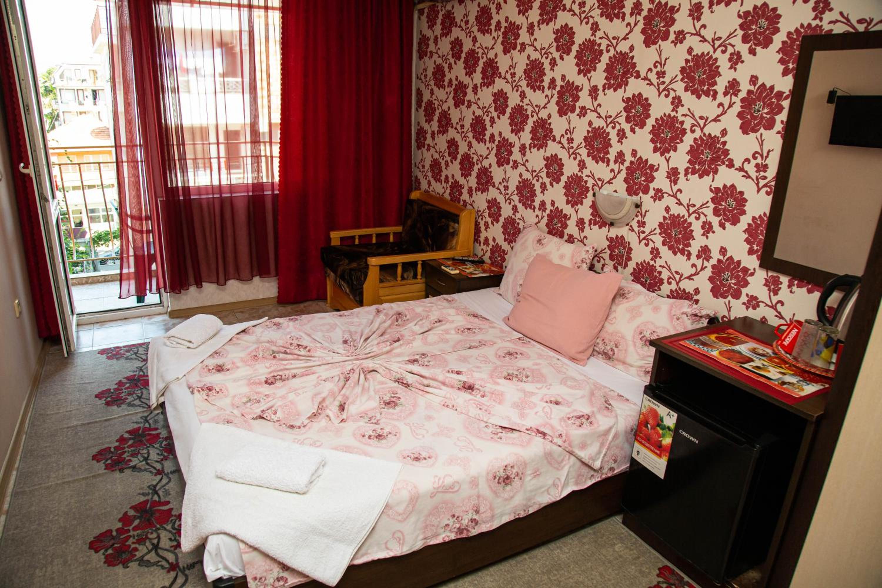 Violeta 7 Guest House