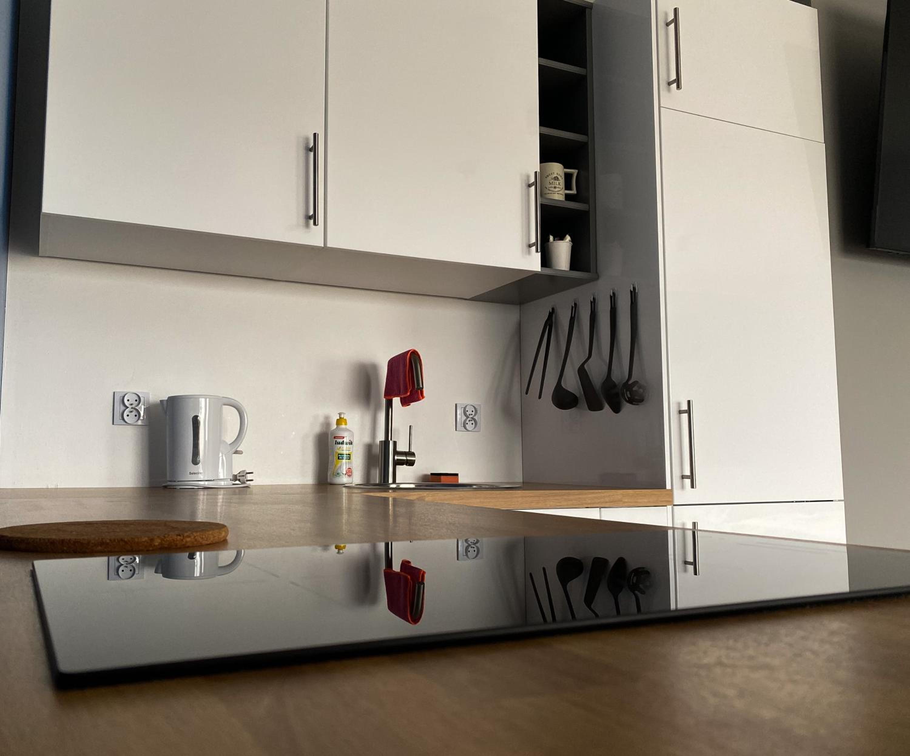 Tanie Noclegi Gliwice - Apartamenty Łowicka 28