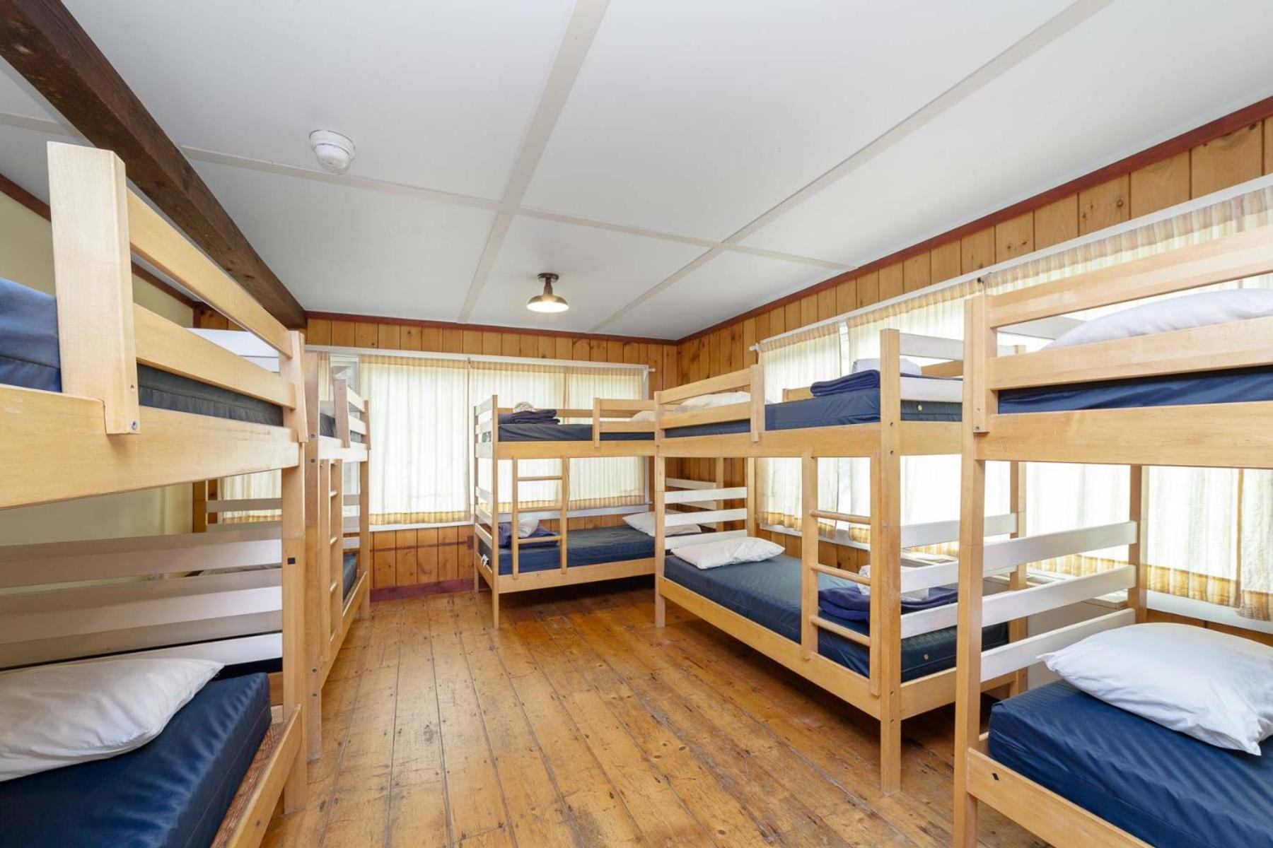 HI - Martha's Vineyard Hostel