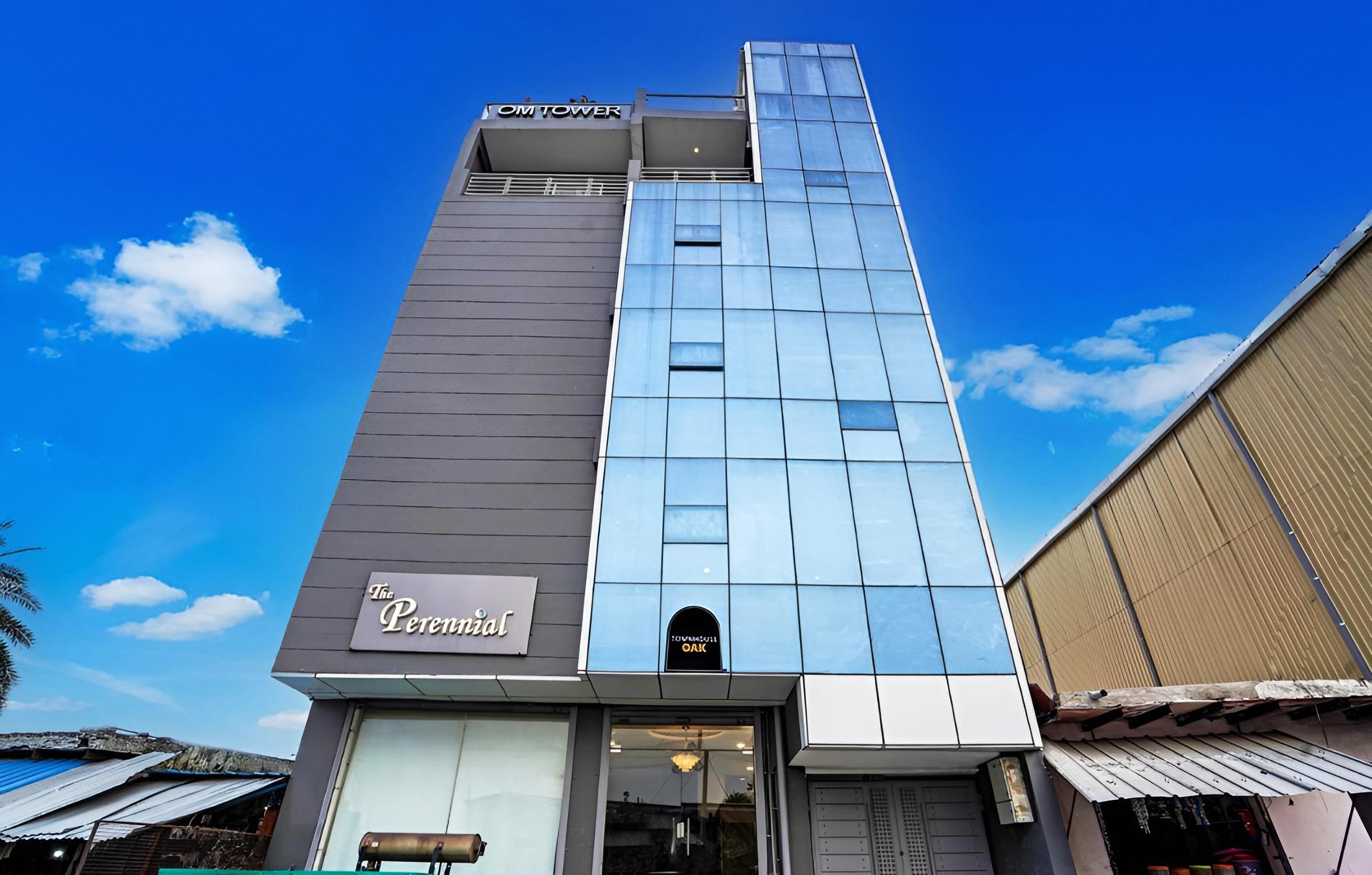 Townhouse OAK The Perennial Hotel & Restaurant