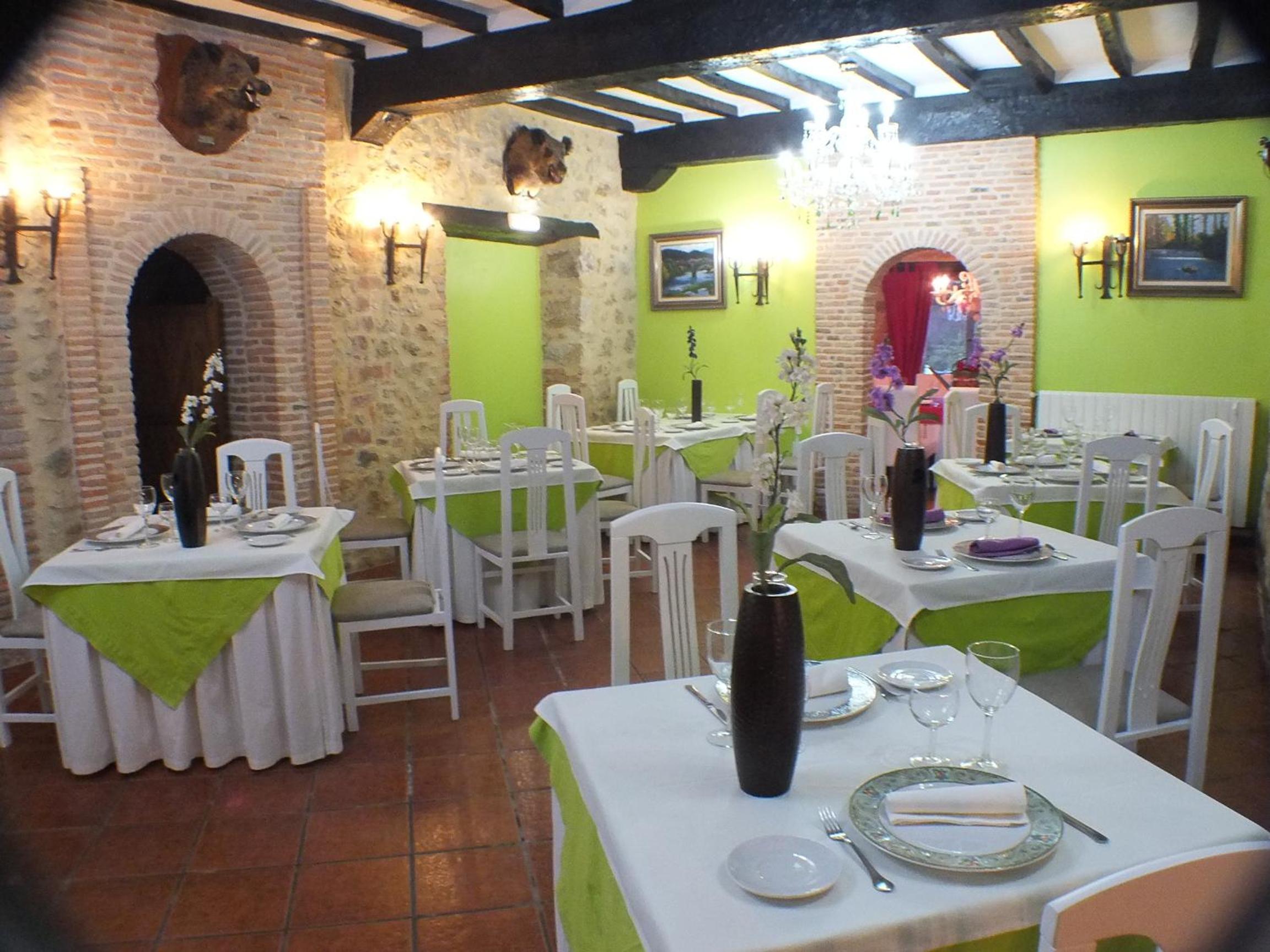 Hostería El Pomar