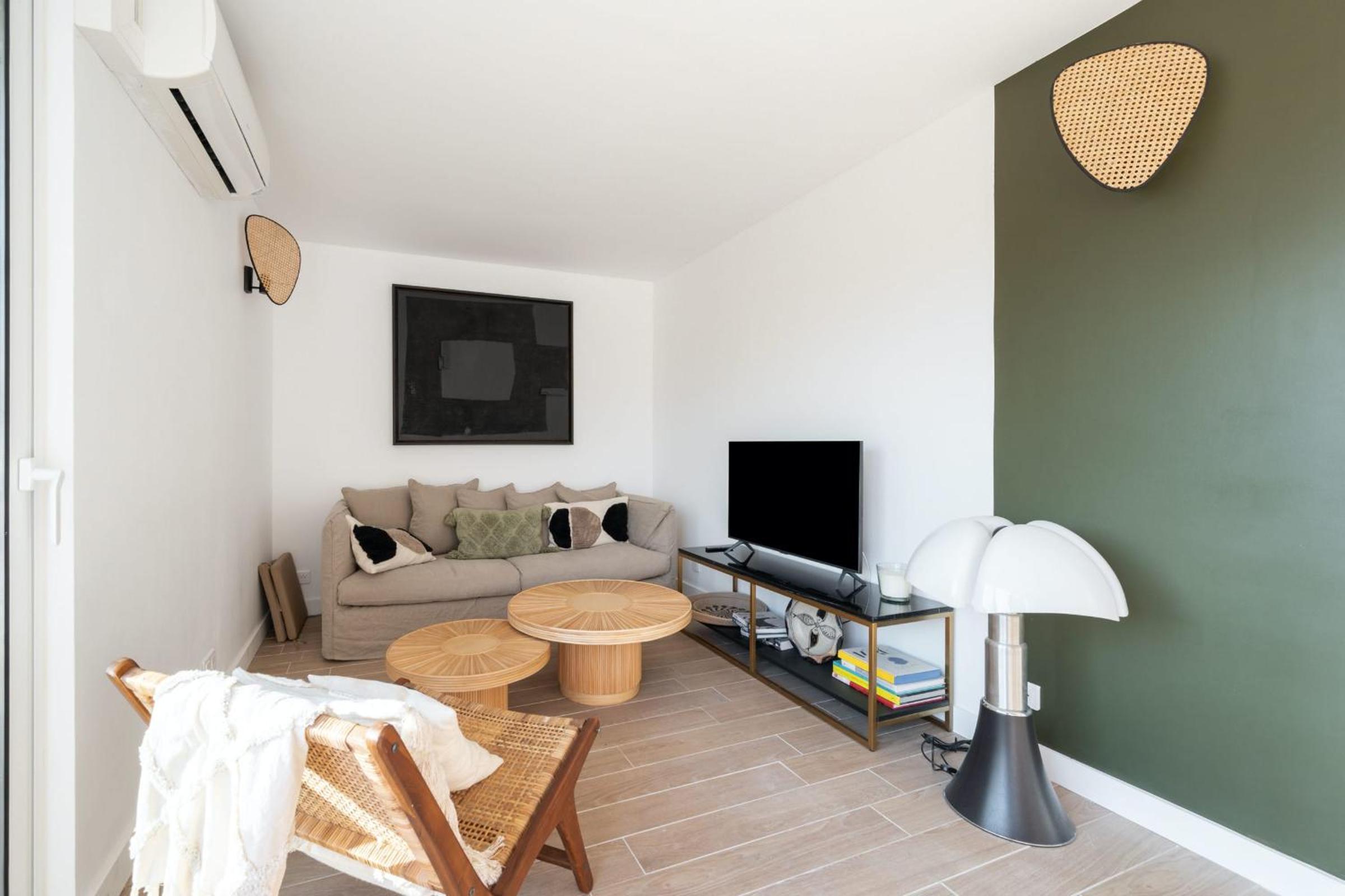 Beautiful flat with terrace - Carre d'Or Cannes photo 2