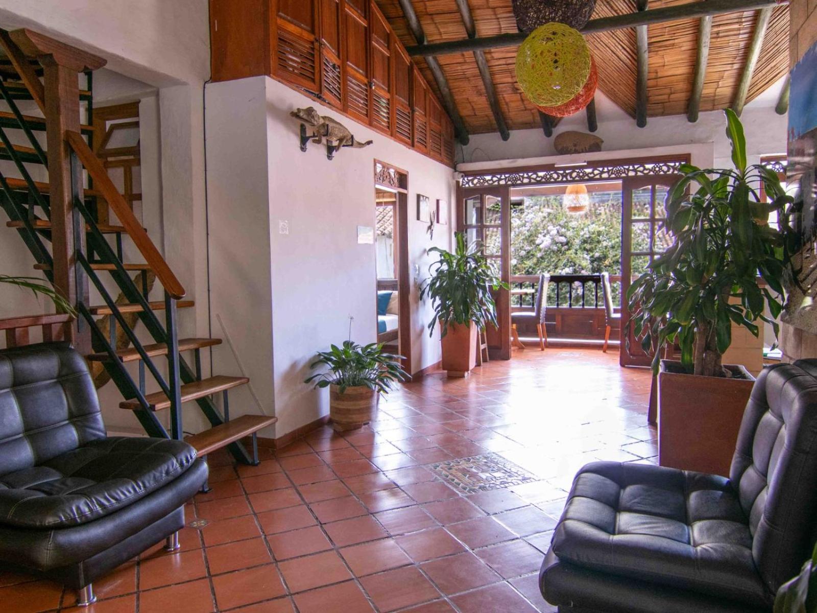 Bello Hogar Hospedaría VDL view 3