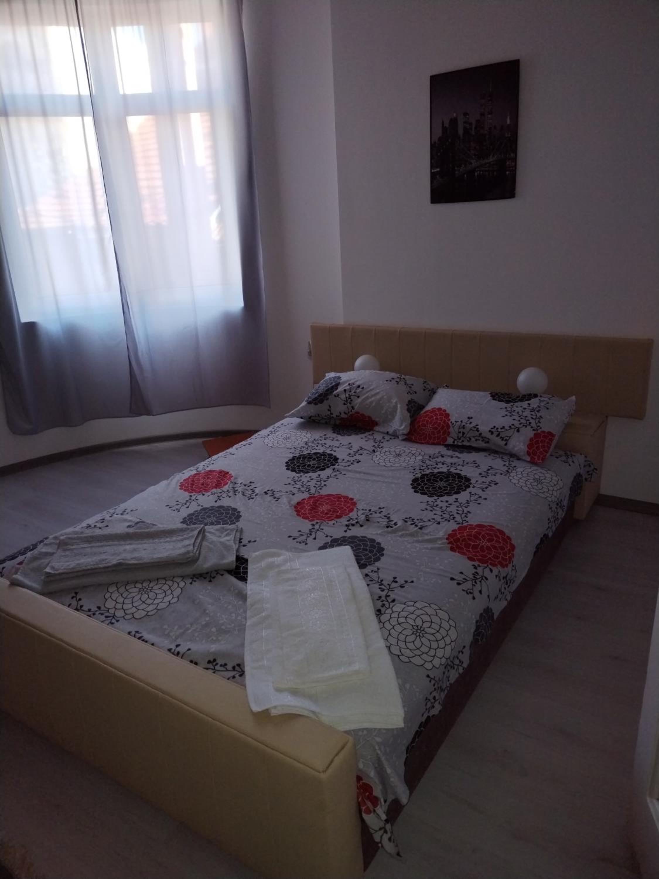 Andrina Sweet Home