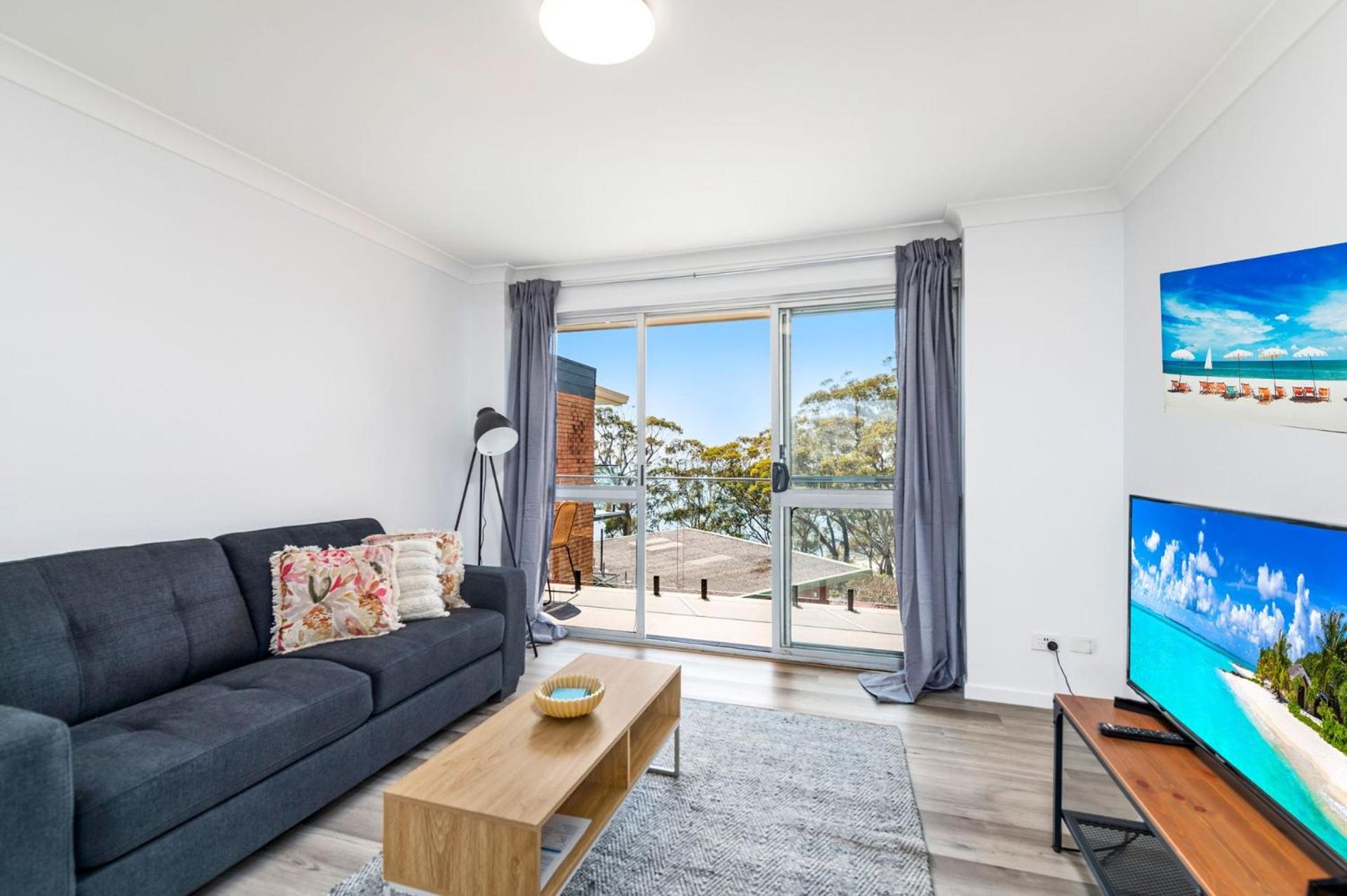 Thurlow Lodge Unit 6 Thurlow Avenue 6
