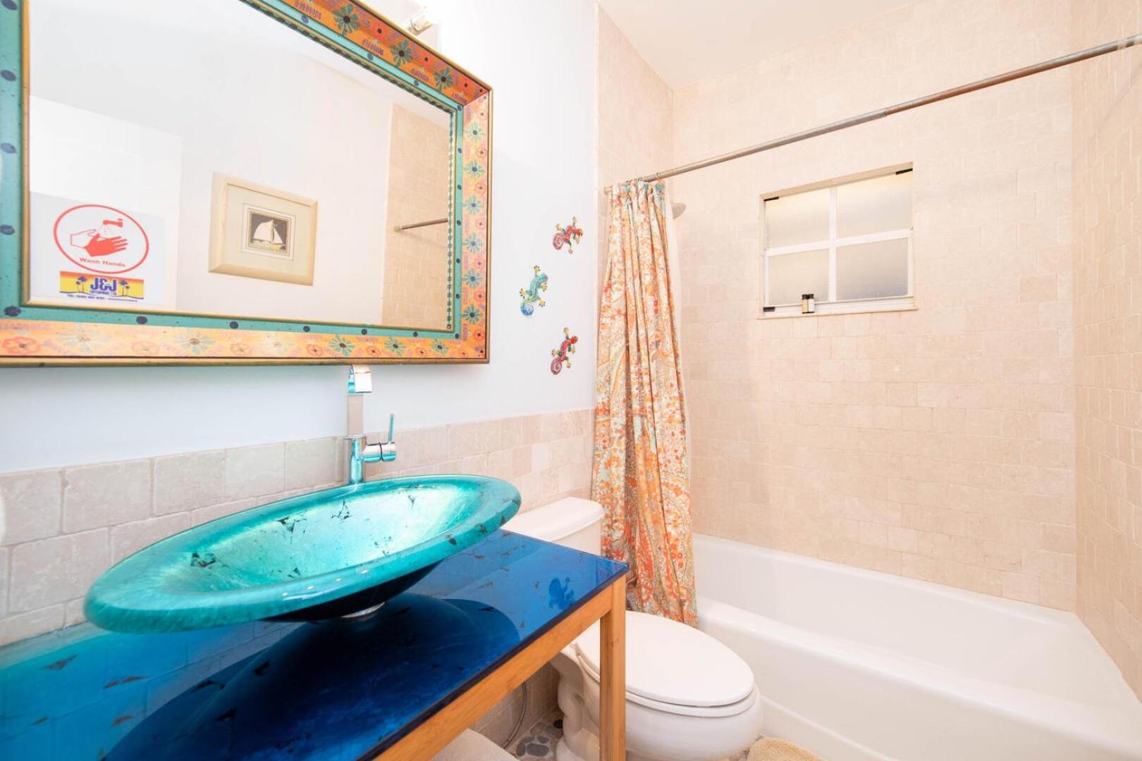 Great Escape-4BR by Grand Cayman Villas & Condos