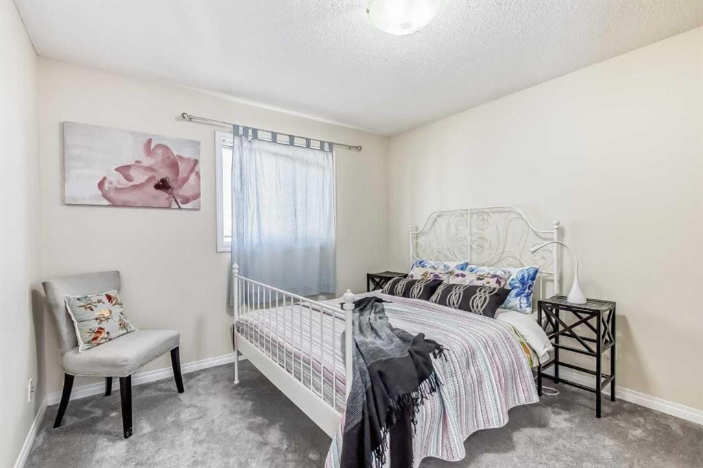Calgary Mountain Gorgeous Single House Close Airport & Free Parking