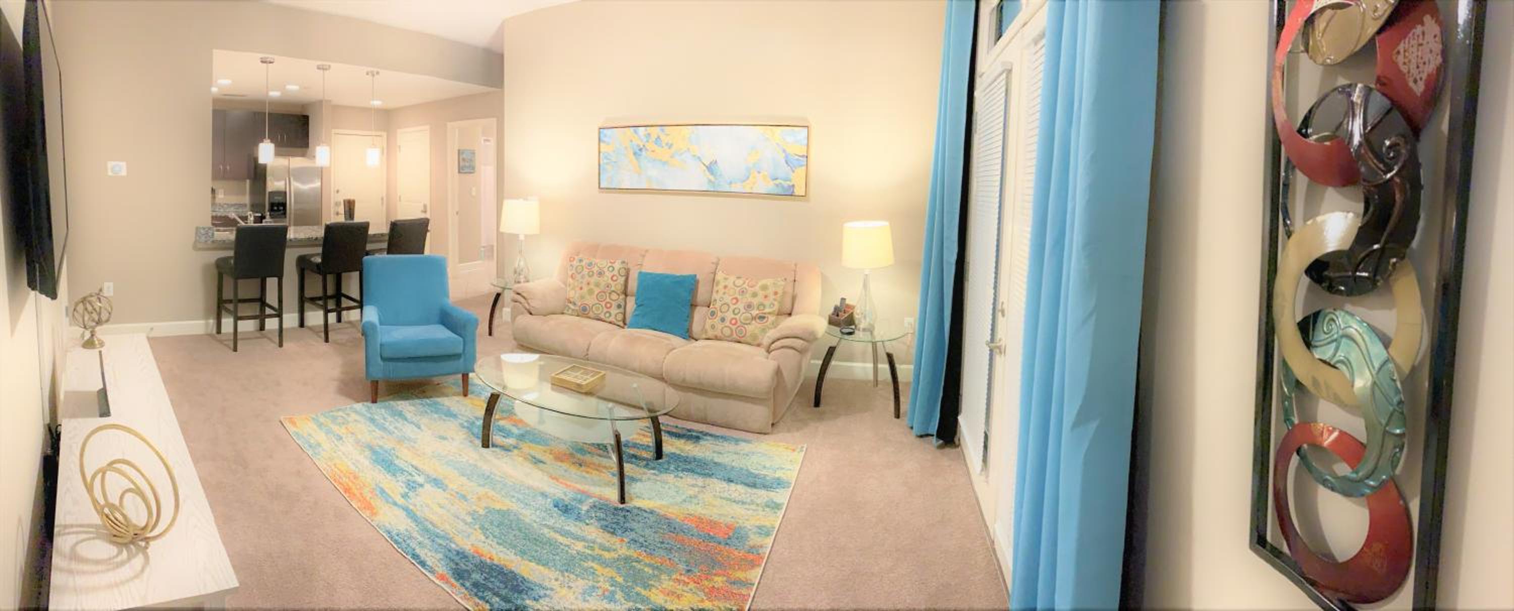 Midtown Quarters- Spacious 2bd 2ba, Private Balcony -S55 view 2