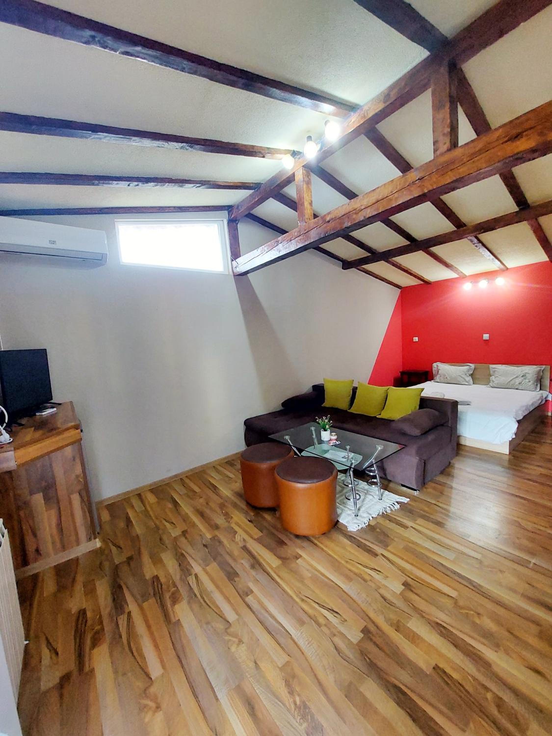 Guest Rooms Vŭrbite