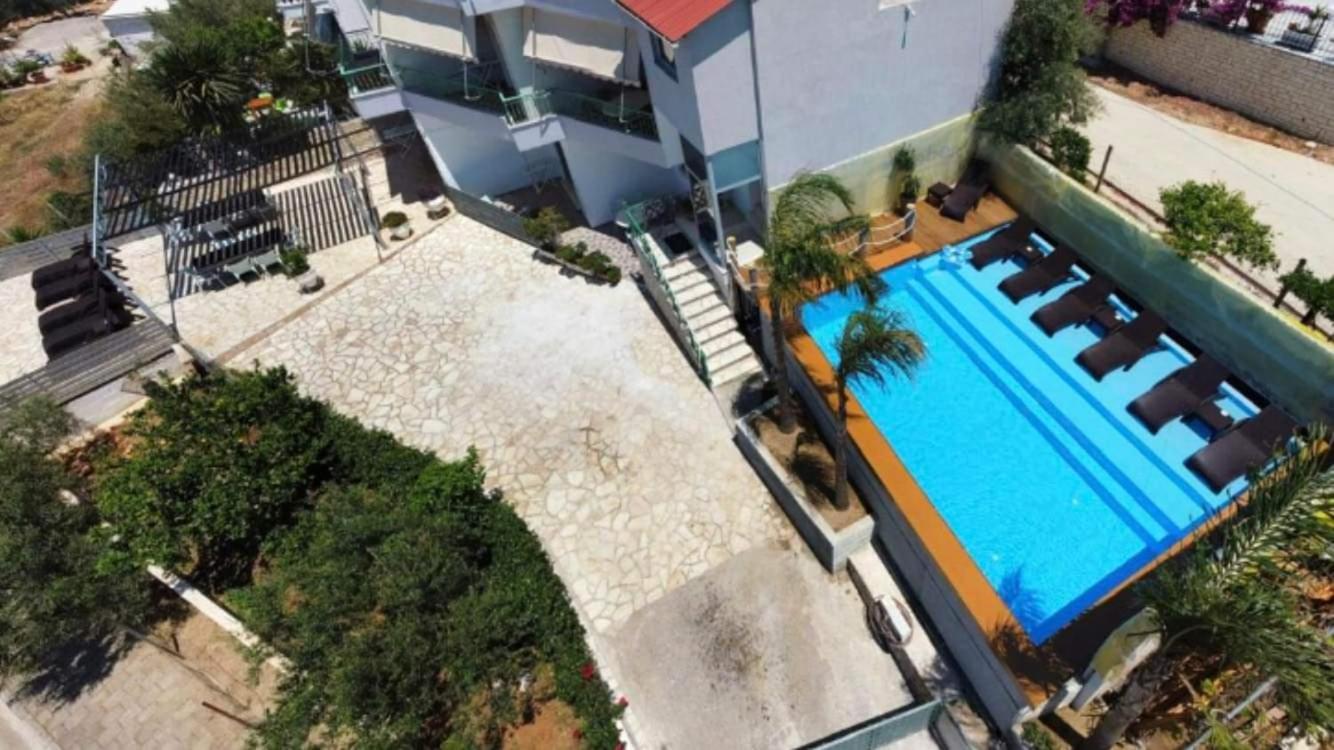 Villa Nefeli