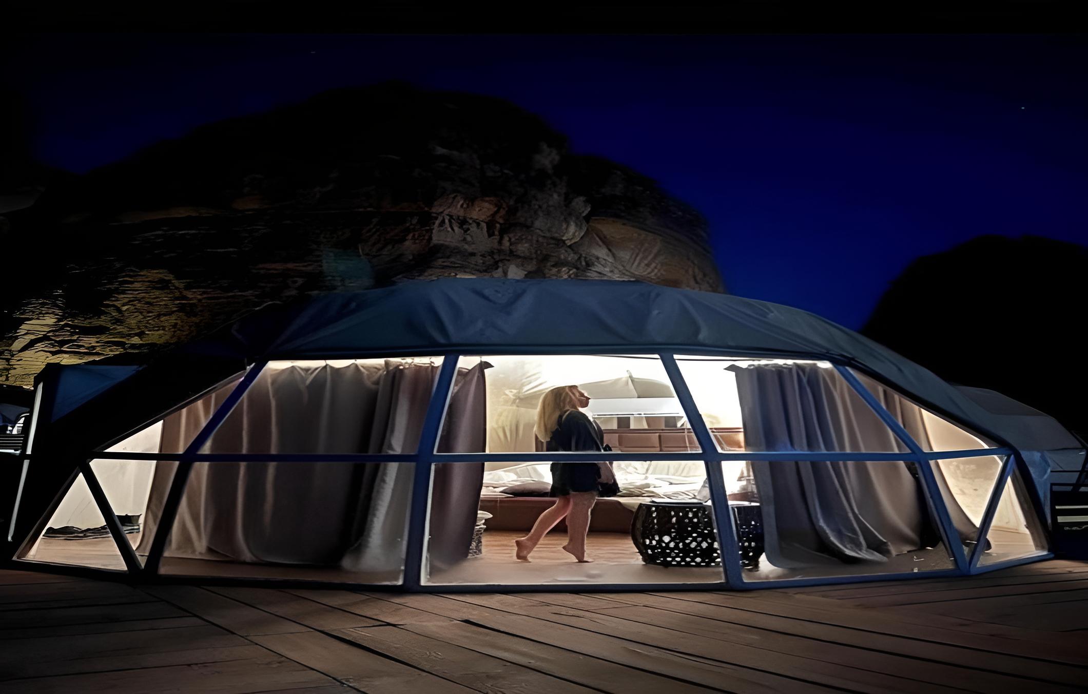 Balcony & Terrace