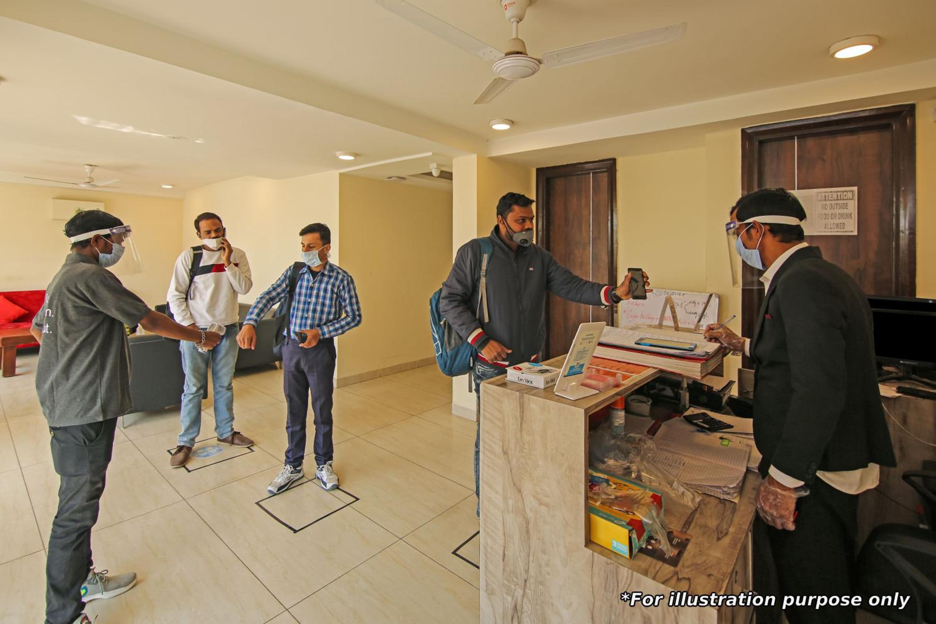 Lobby & Reception