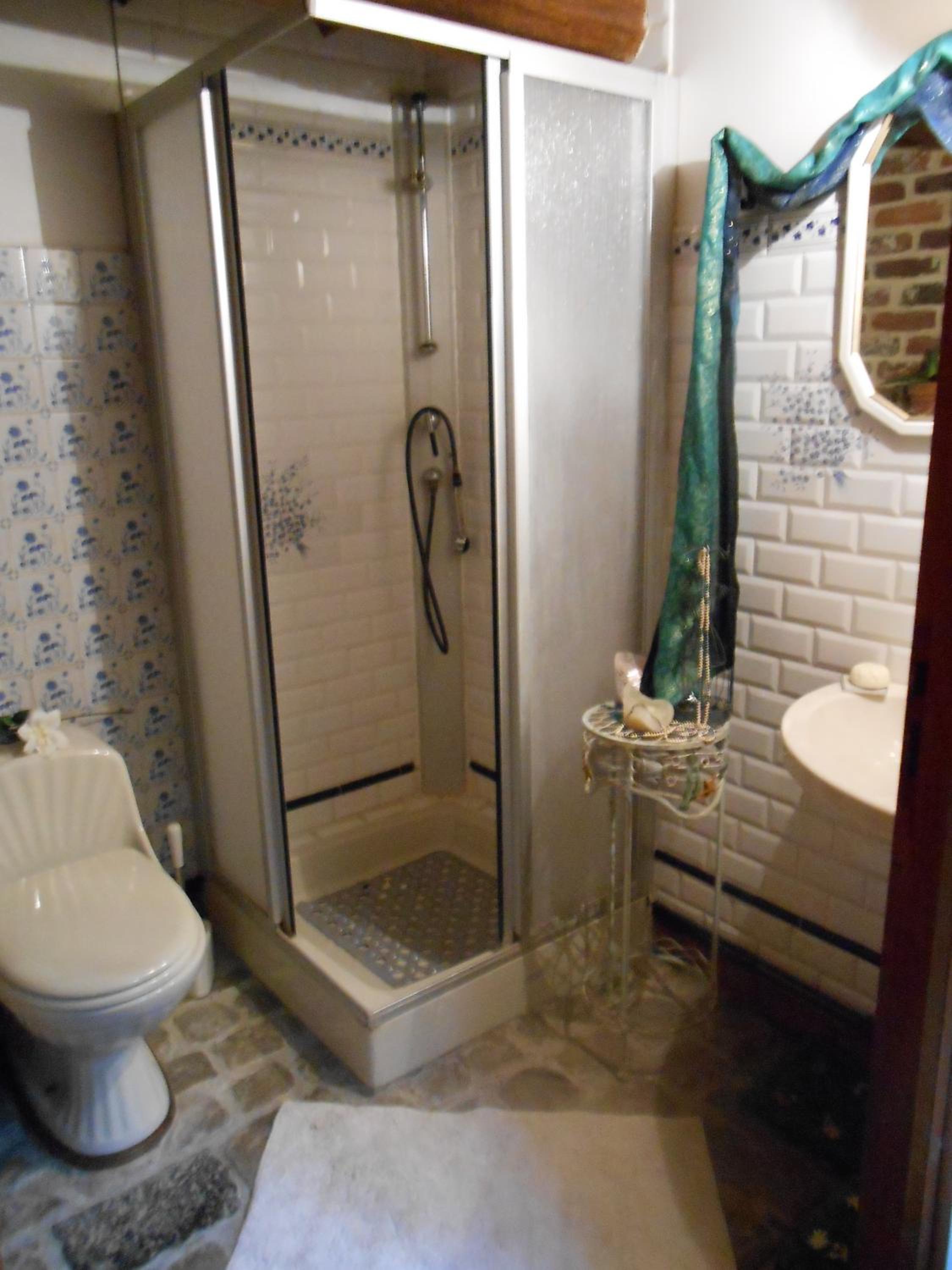Photo 47