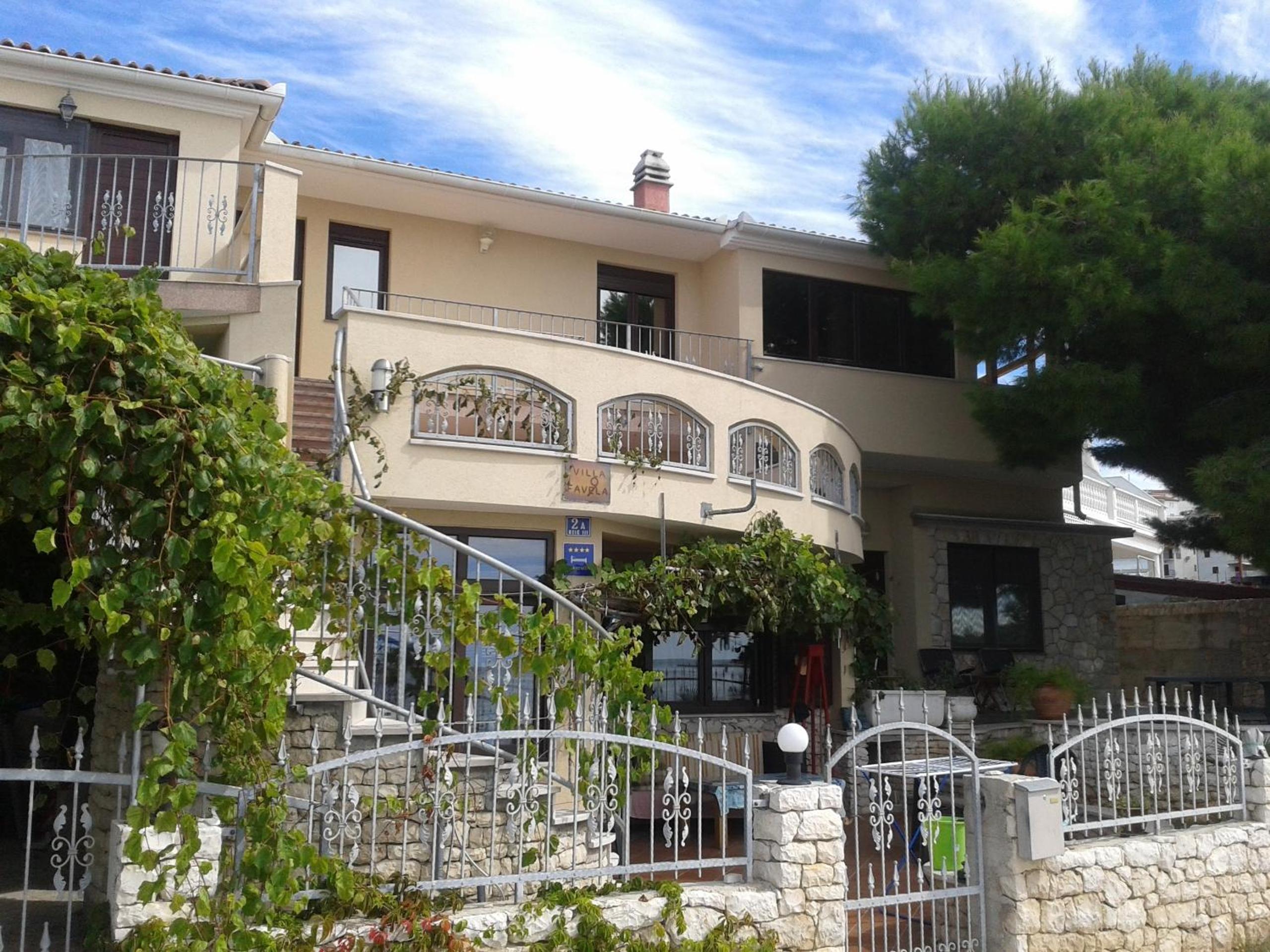 Villa Favola view 4
