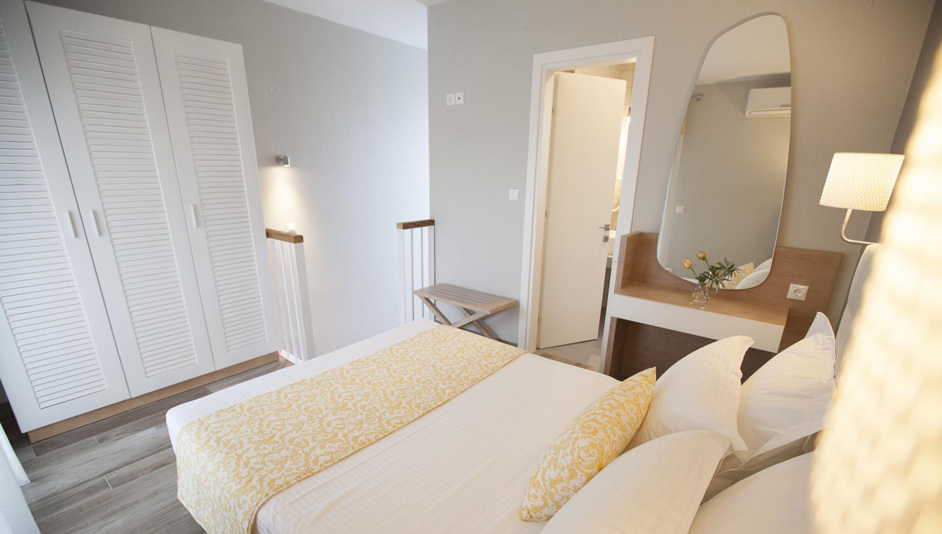 Enalia Villas