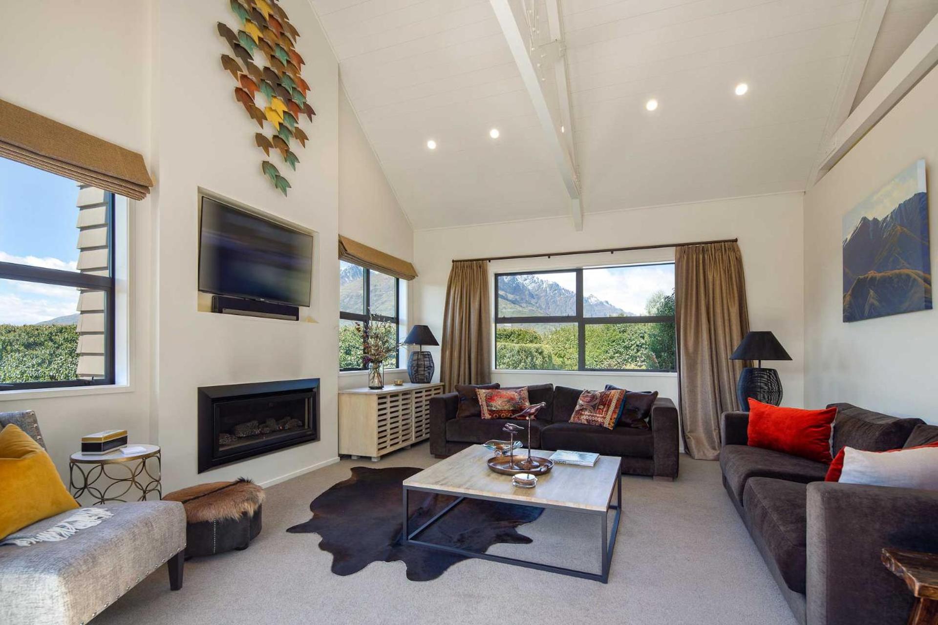 Three Peaks, Queenstown - Spa Pool & Outdoor Fire