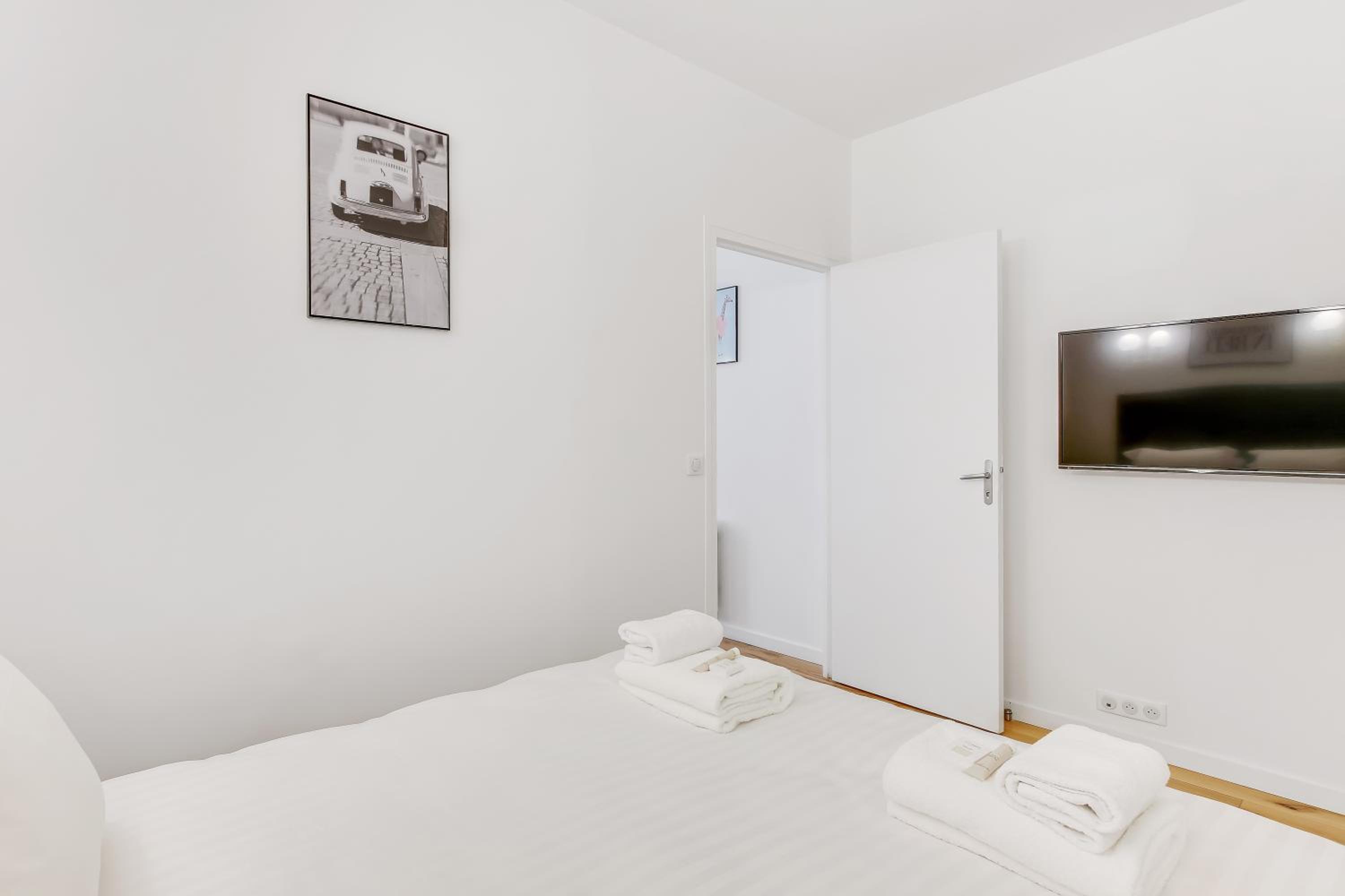 Pick A Flat's Apartment in Saint Germain - Rue Vaneau