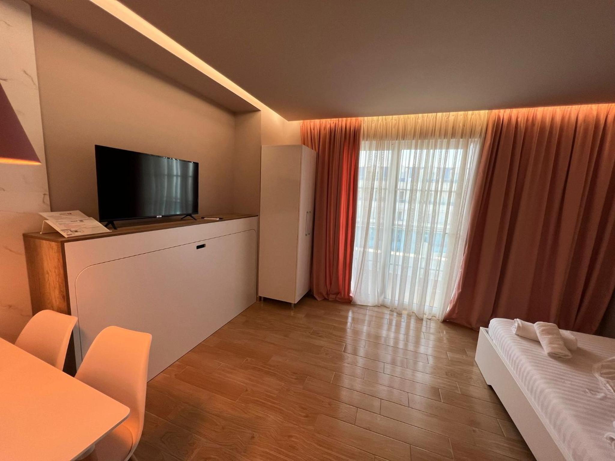 Alb's Apartment 2