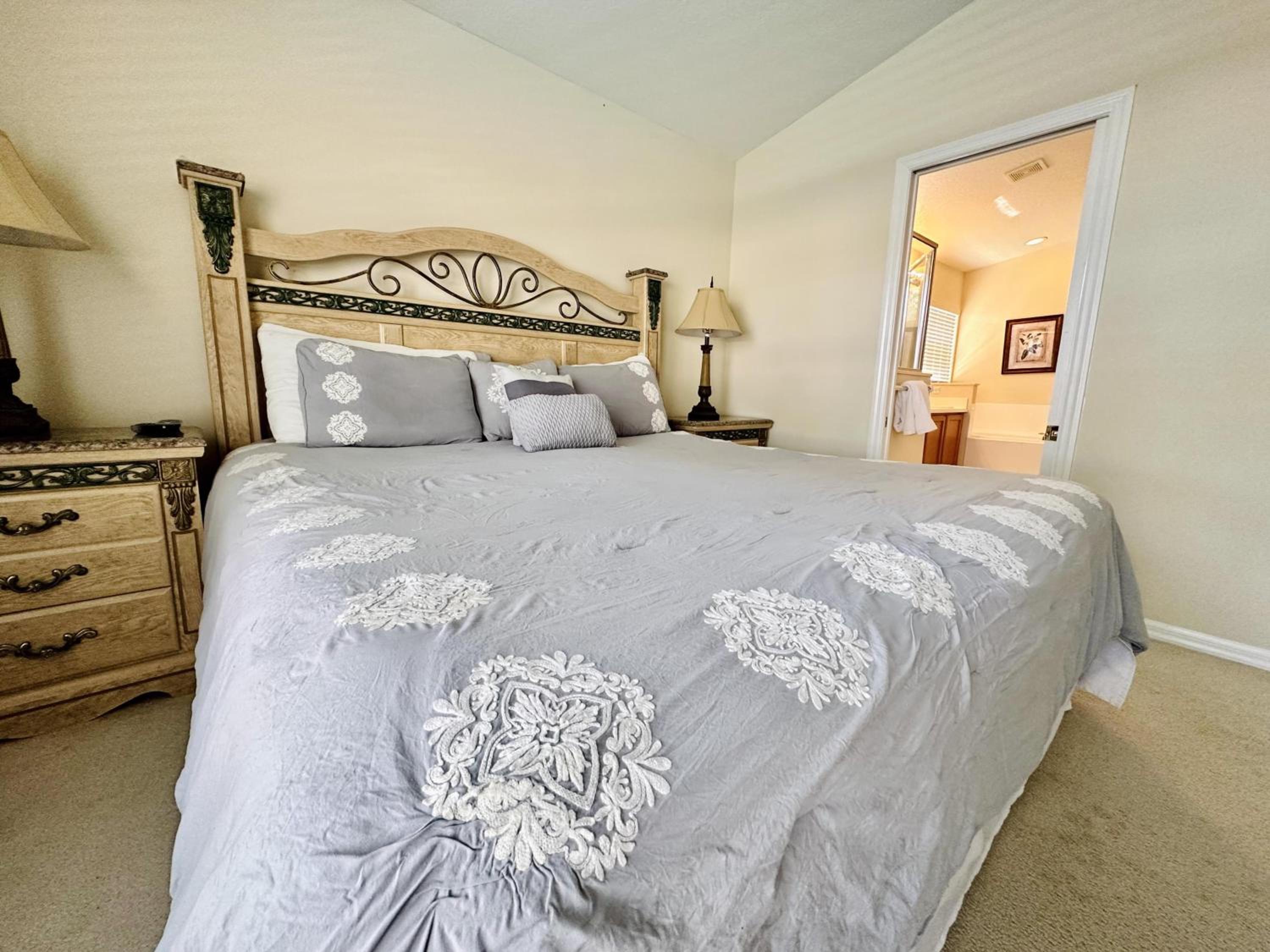Gated And Close To Disney Private Pool And Spa view 3