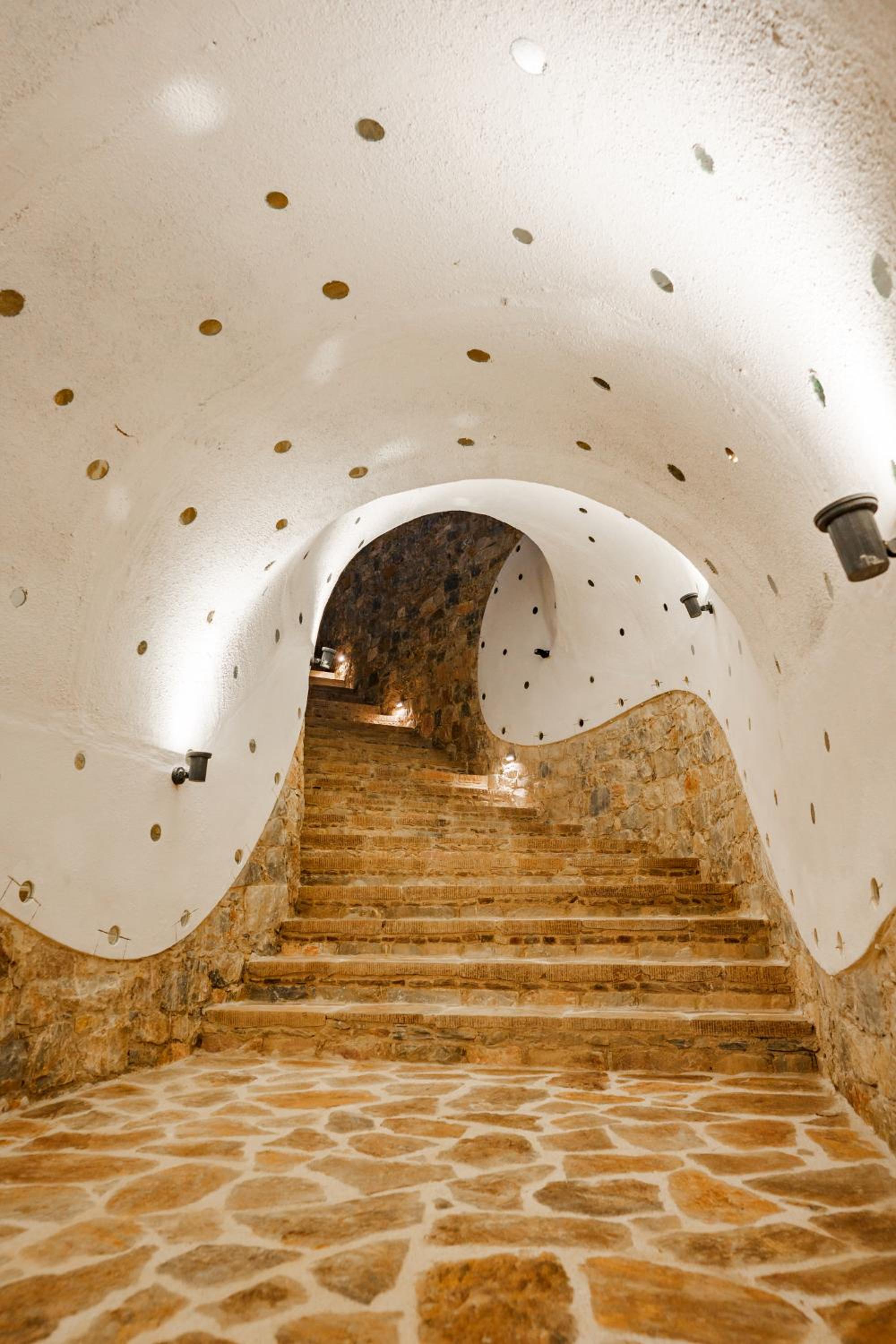 Agalia Luxury Suites 2