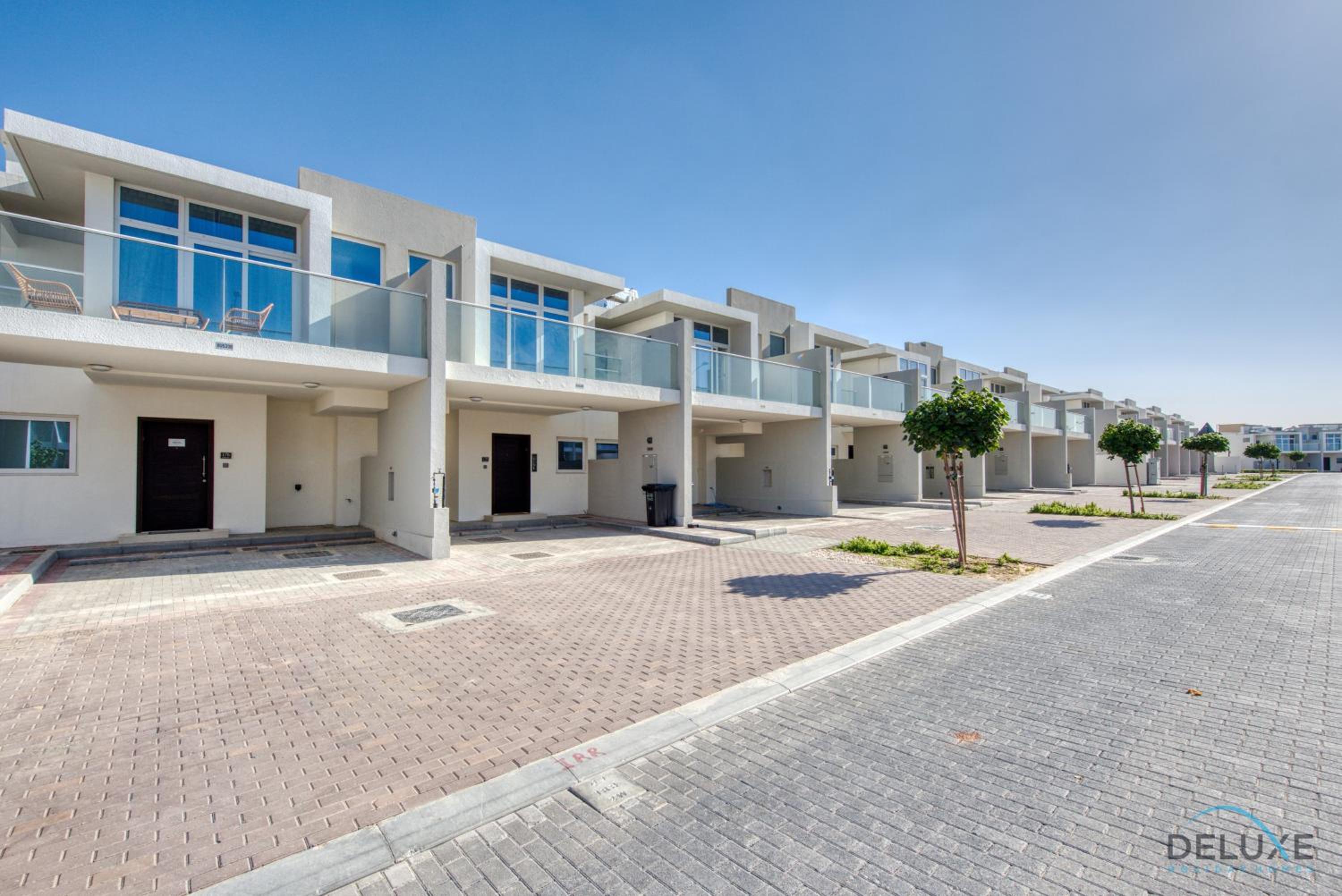 Restful 3BR Townhouse at DAMAC Hills 2 Dubailand by Deluxe Holiday Homes