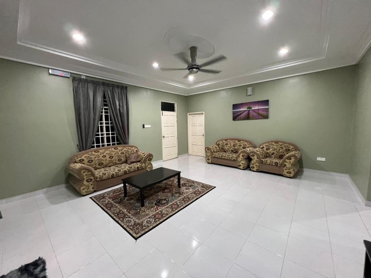 Relaxs Homestay