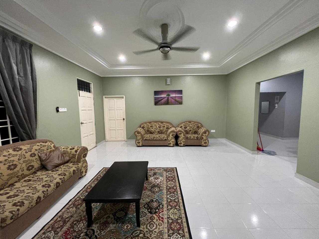 Relaxs Homestay