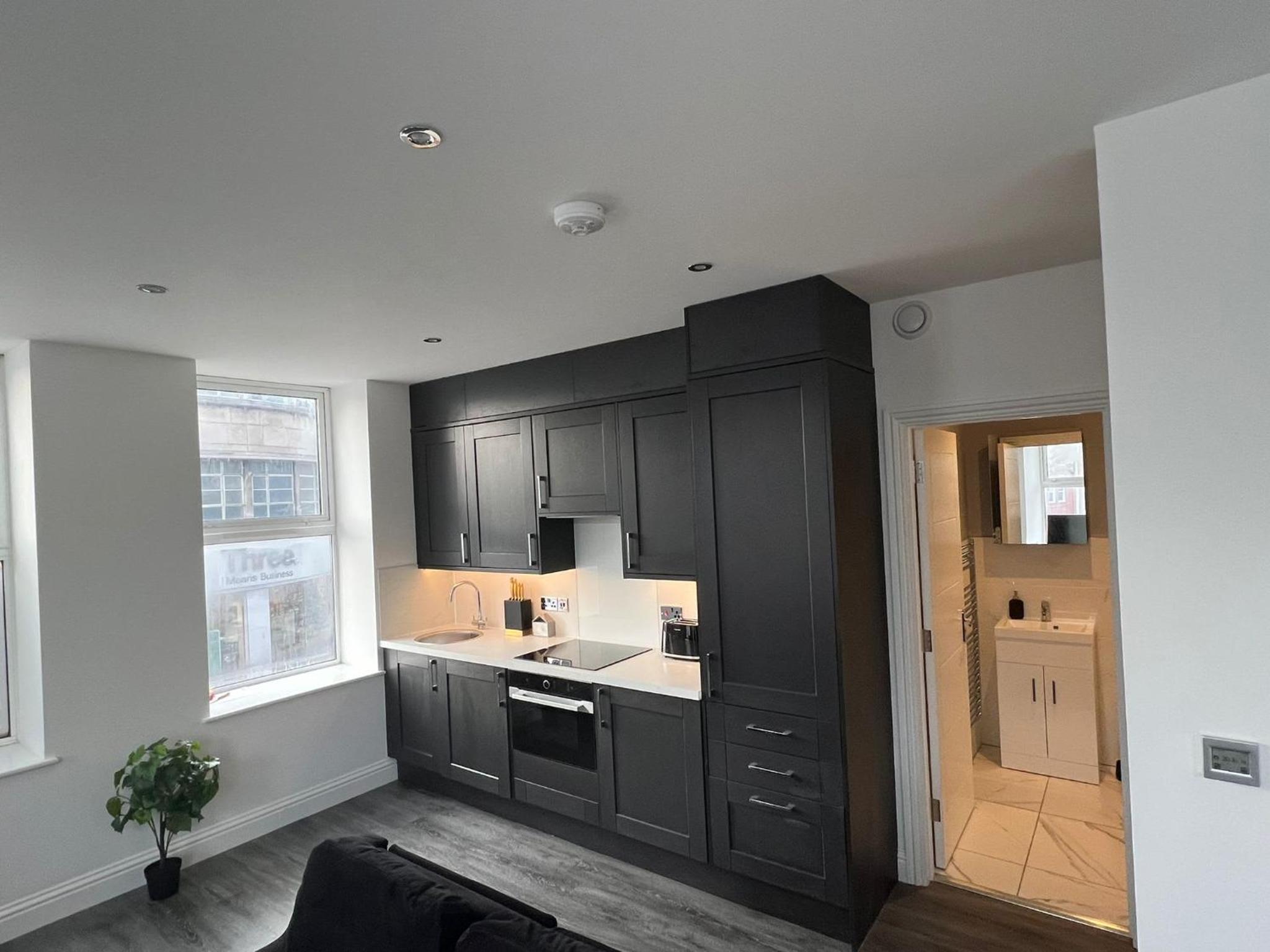 Stylish Central Studio Apartment Modern Luxury