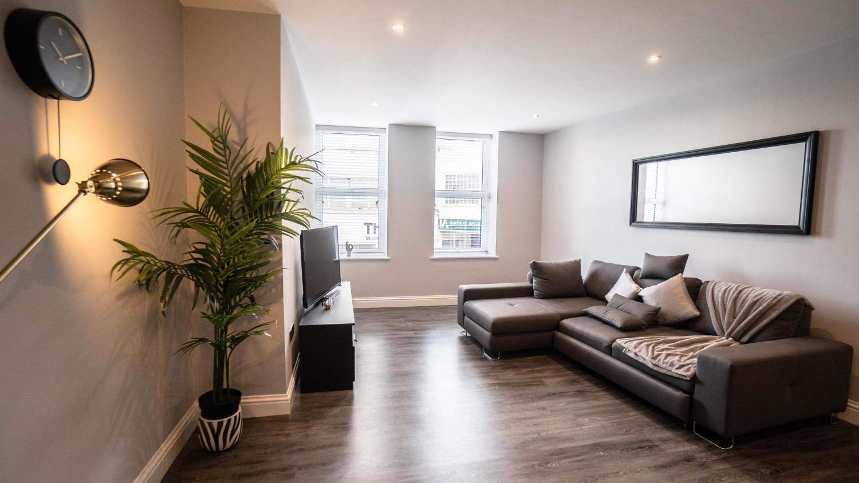 Stunning Central Apartment In Heart Of Brighton view 5