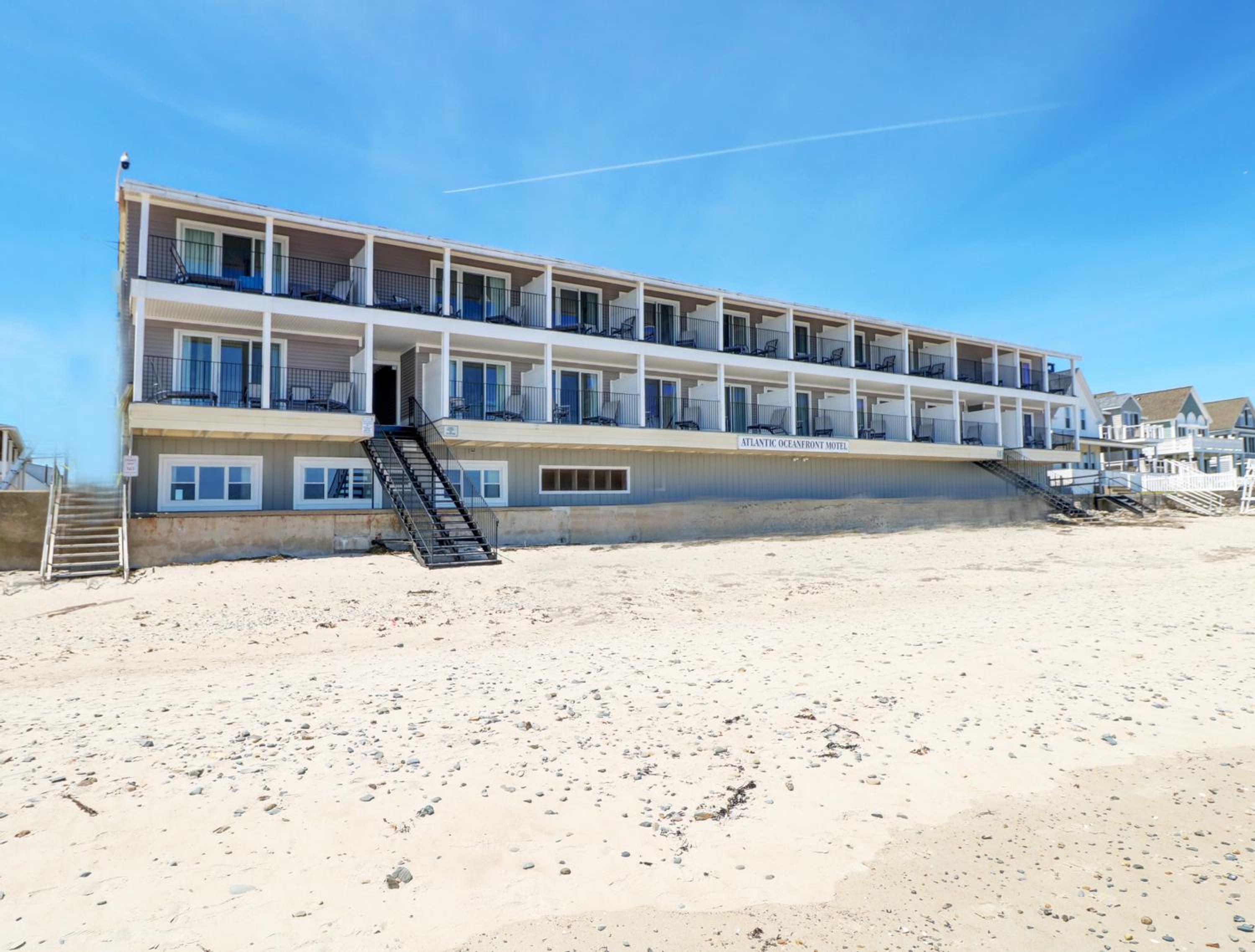 Atlantic Oceanfront Hotel, Wells Beach - Property Image 11